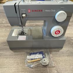 AS-IS SINGER 44S Classic Heavy Duty Sewing Machine with 23 Built-in Stitches