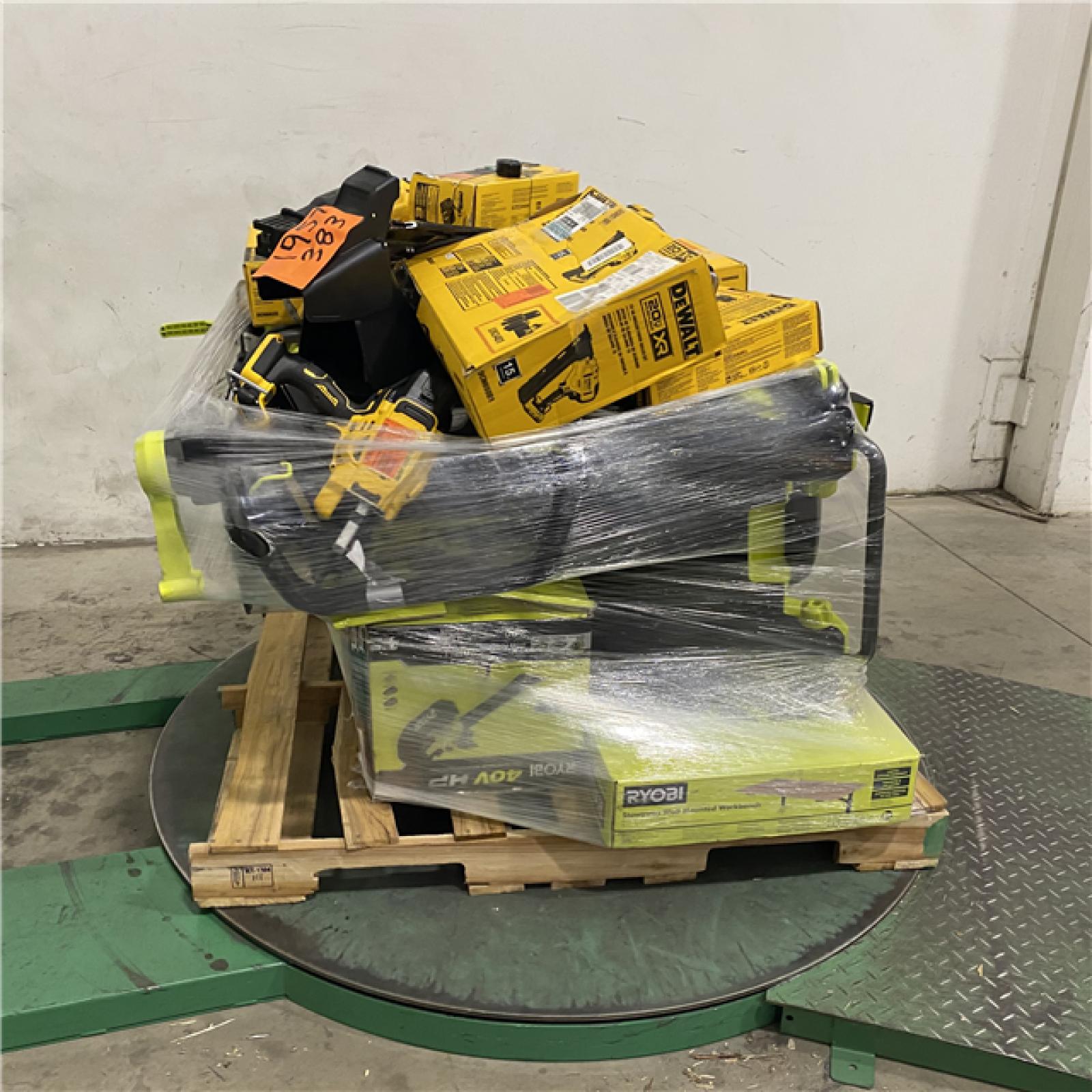 Dallas Location - As-Is Tool Pallet