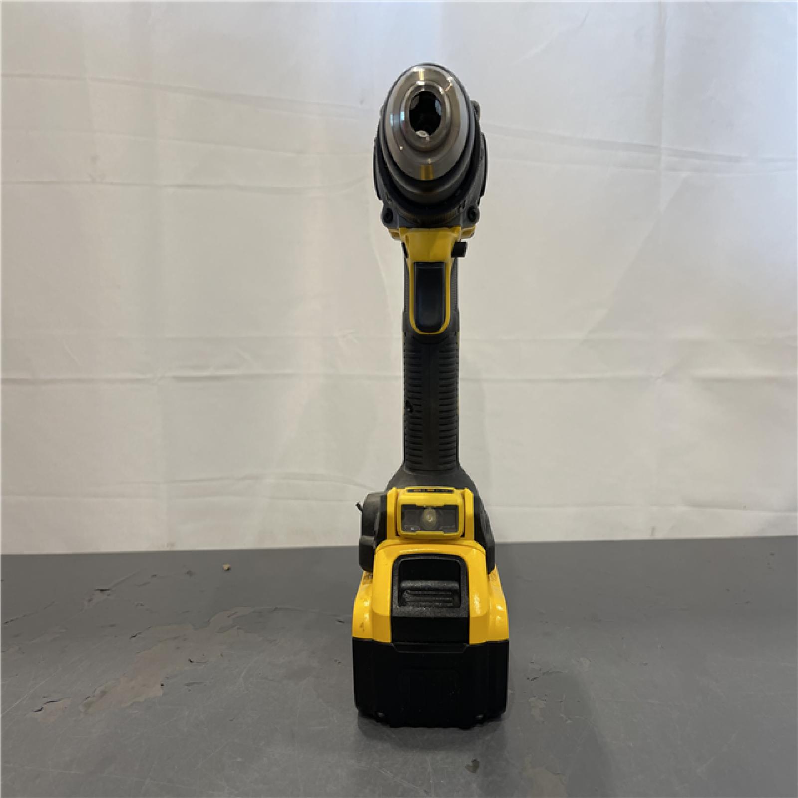 AS-IS - DEWALT 20V MAX XR Brushless Cordless 1/2 Drill/Driver Kit