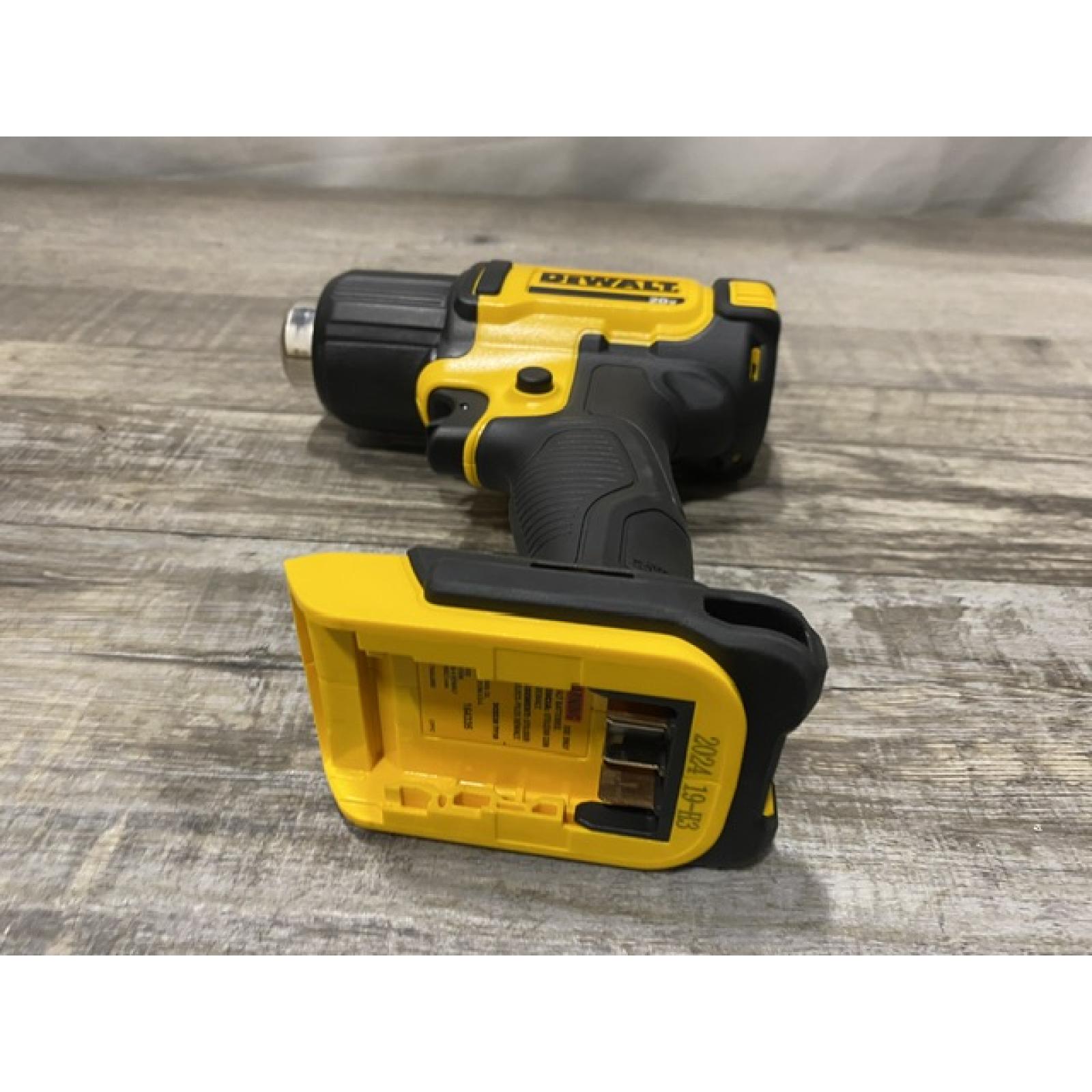 AS-IS DEWALT 20V MAX Cordless Compact Heat Gun (Tool Only)
