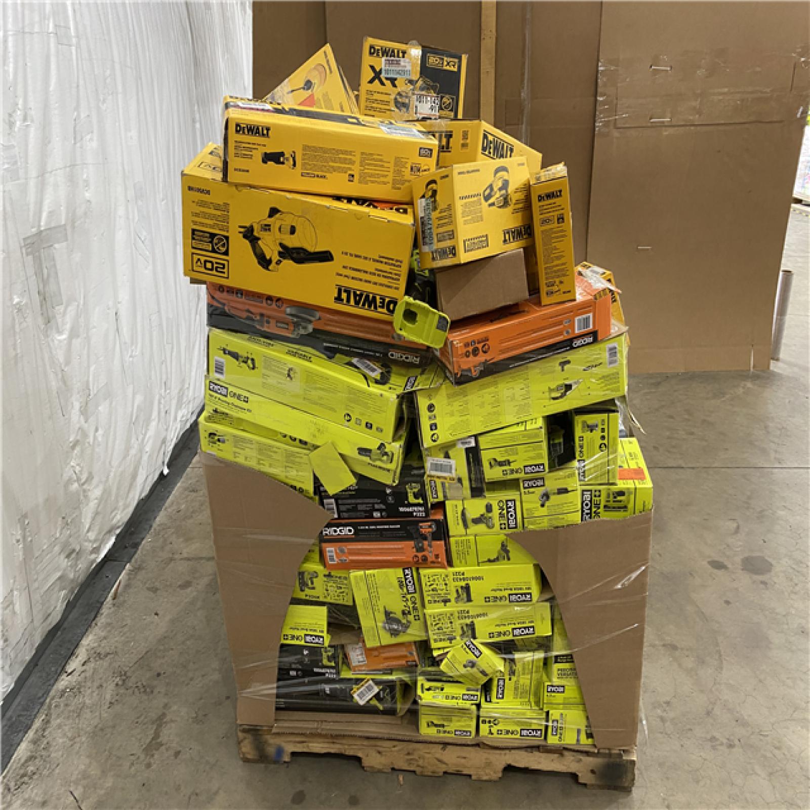 Houston Location AS IS - Tool Pallet