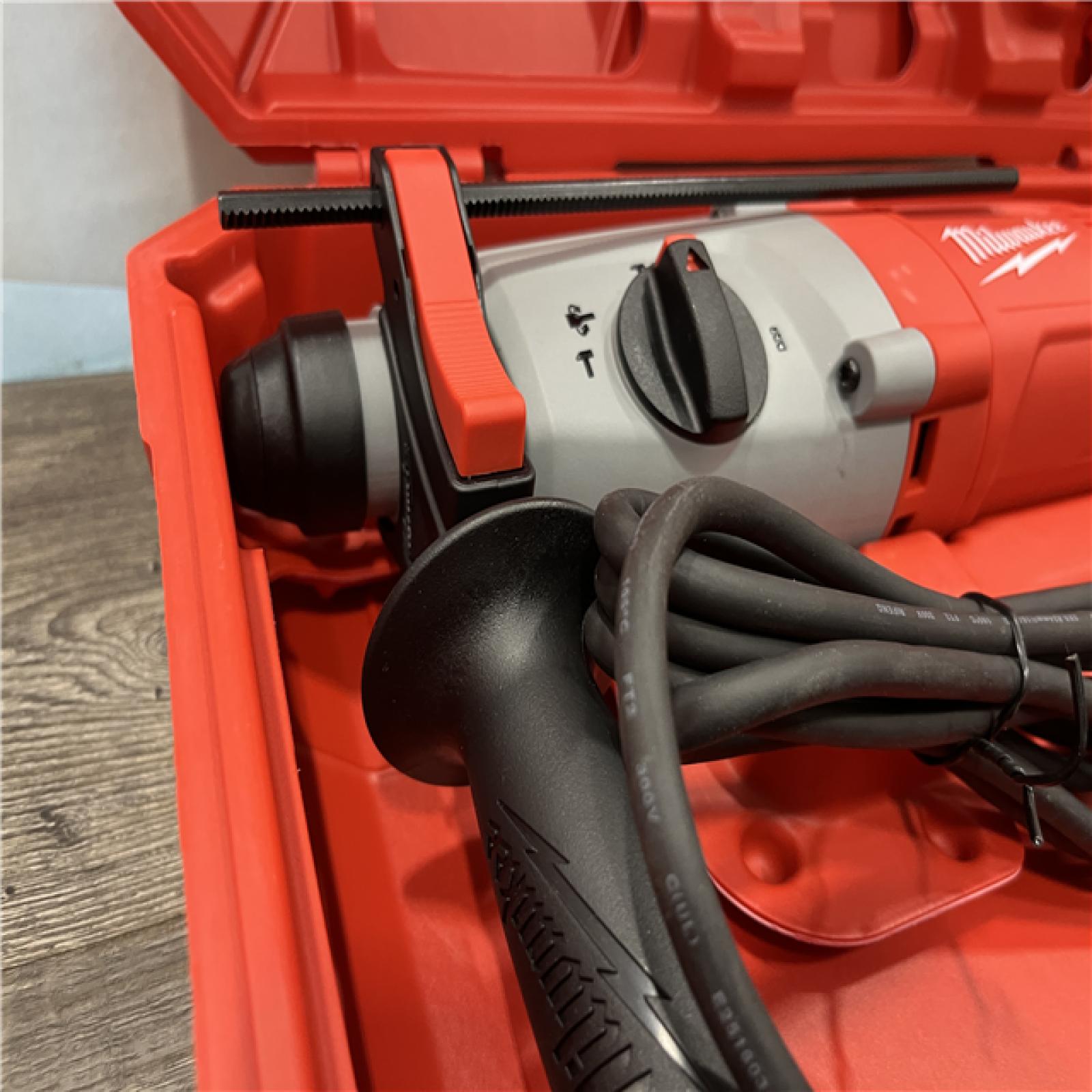 AS-IS Milwaukee 8 Amp Corded 1 in. SDS D-Handle Rotary Hammer