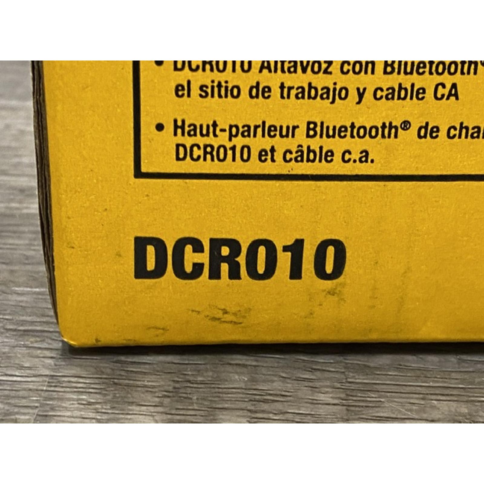 NEW - DEWALT 20V MAX Cordless Bluetooth Speaker (Tool Only)