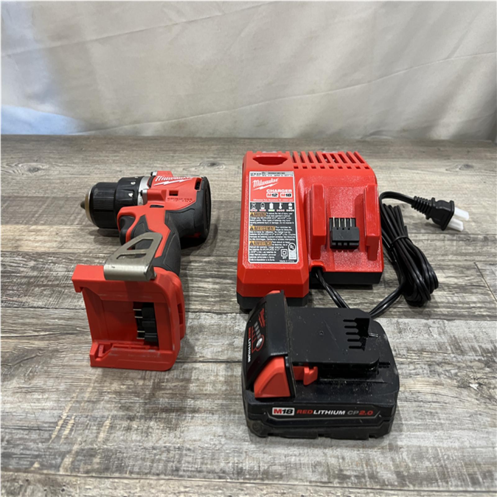 AS-IS Milwaukee 18V Lithium-Ion Brushless Cordless 1/2 in. Compact Drill/Driver with kit