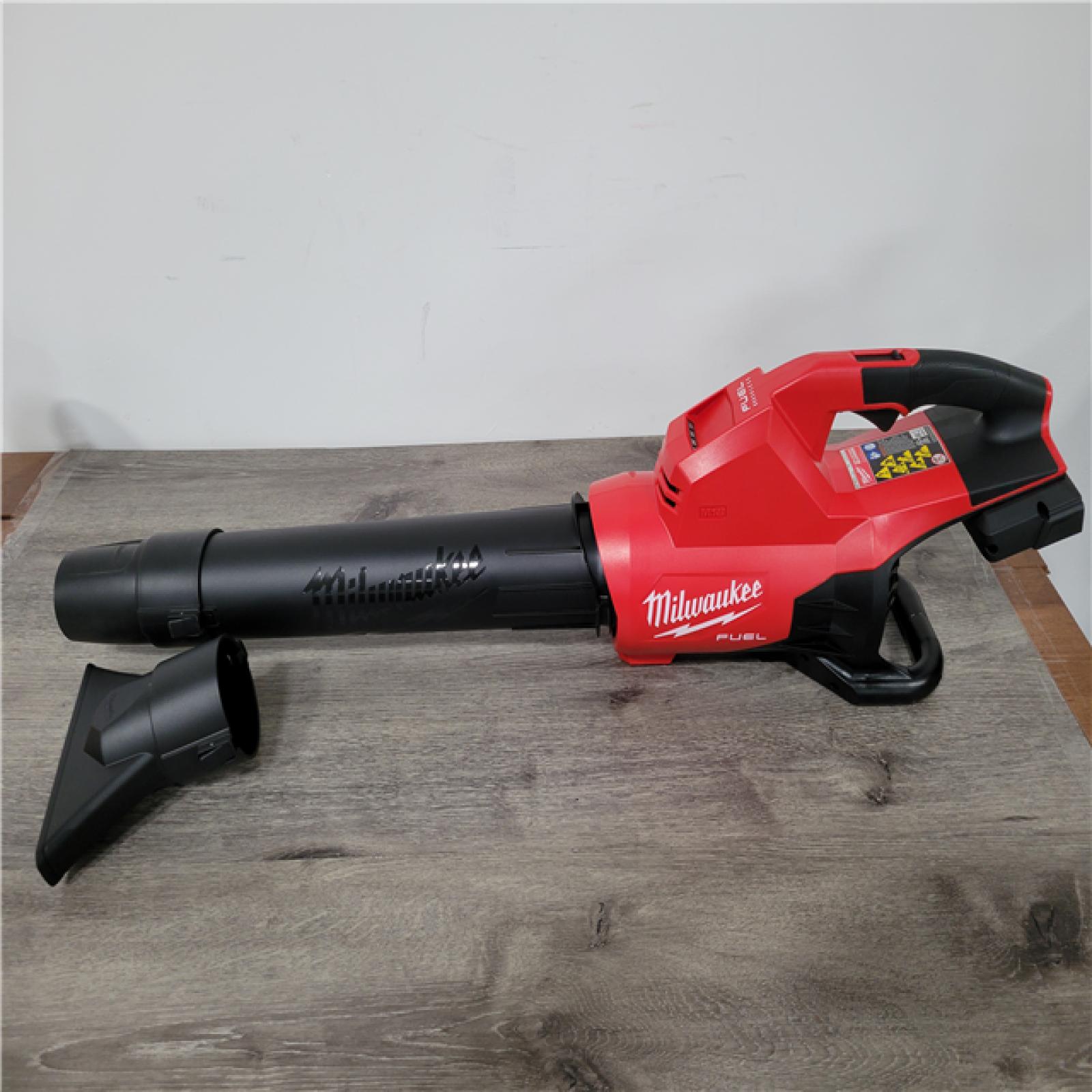 California AS-IS Milwaukee Dual Battery Blower (Tool Only) Appears in Excellent Condition