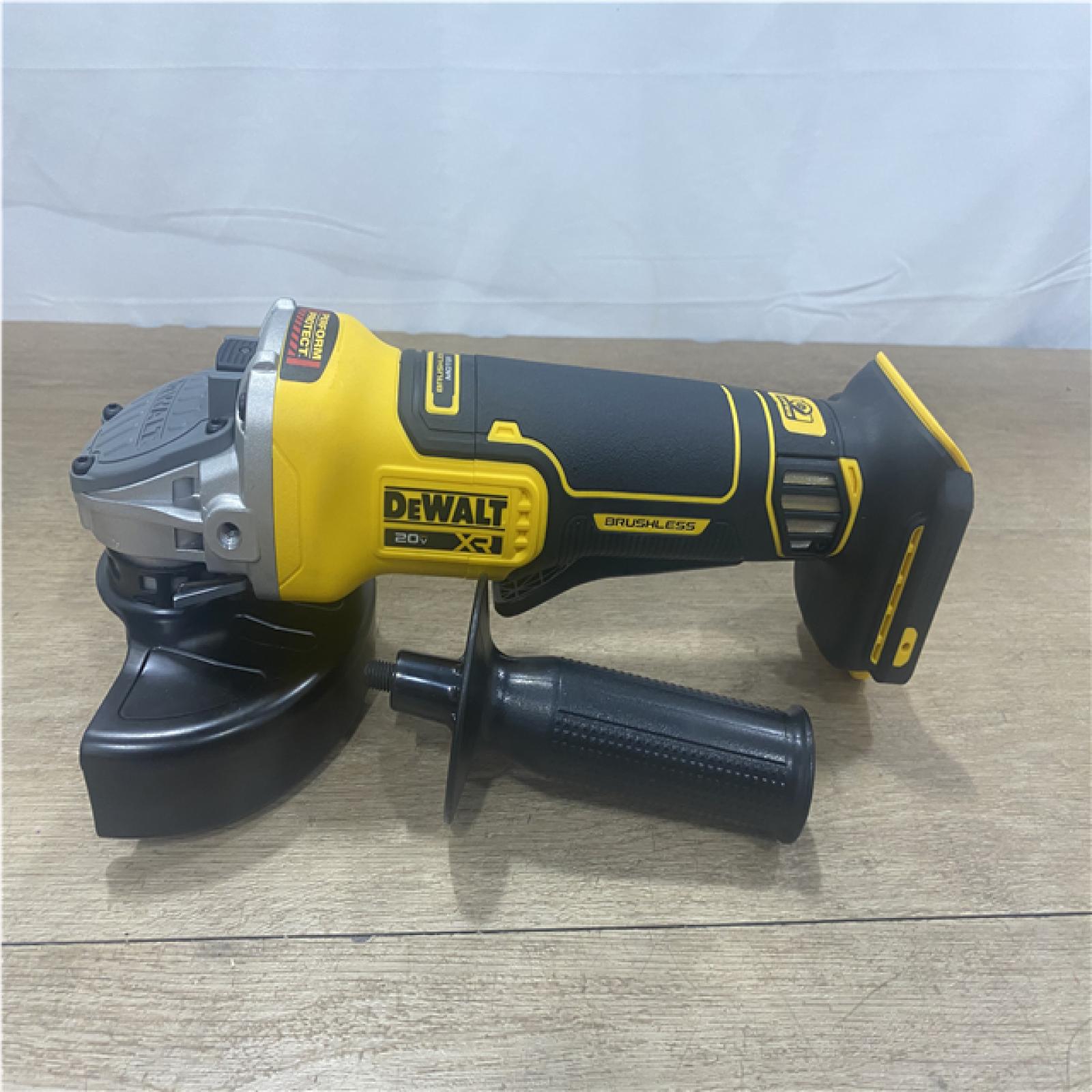AS-IS DEWALT 20V XR Cordless 4-1/2. in. to 5 in. Variable Speed Angle Grinder (Tool Only)