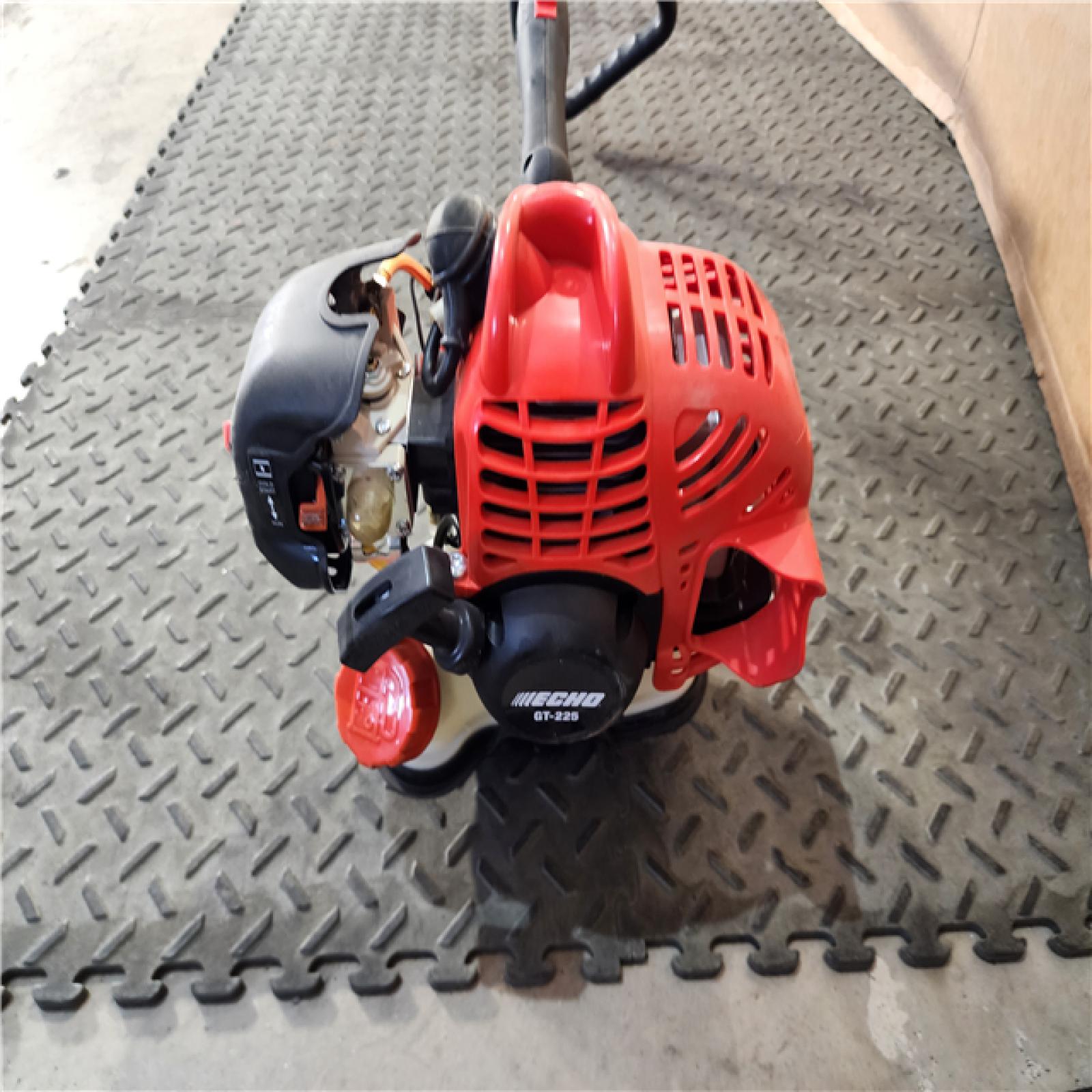 HOUSTON LOCATION - AS-IS Echo GT-225 21.2cc 2 Stroke Lightweight Durable Gas Curved Shaft String Trimmer