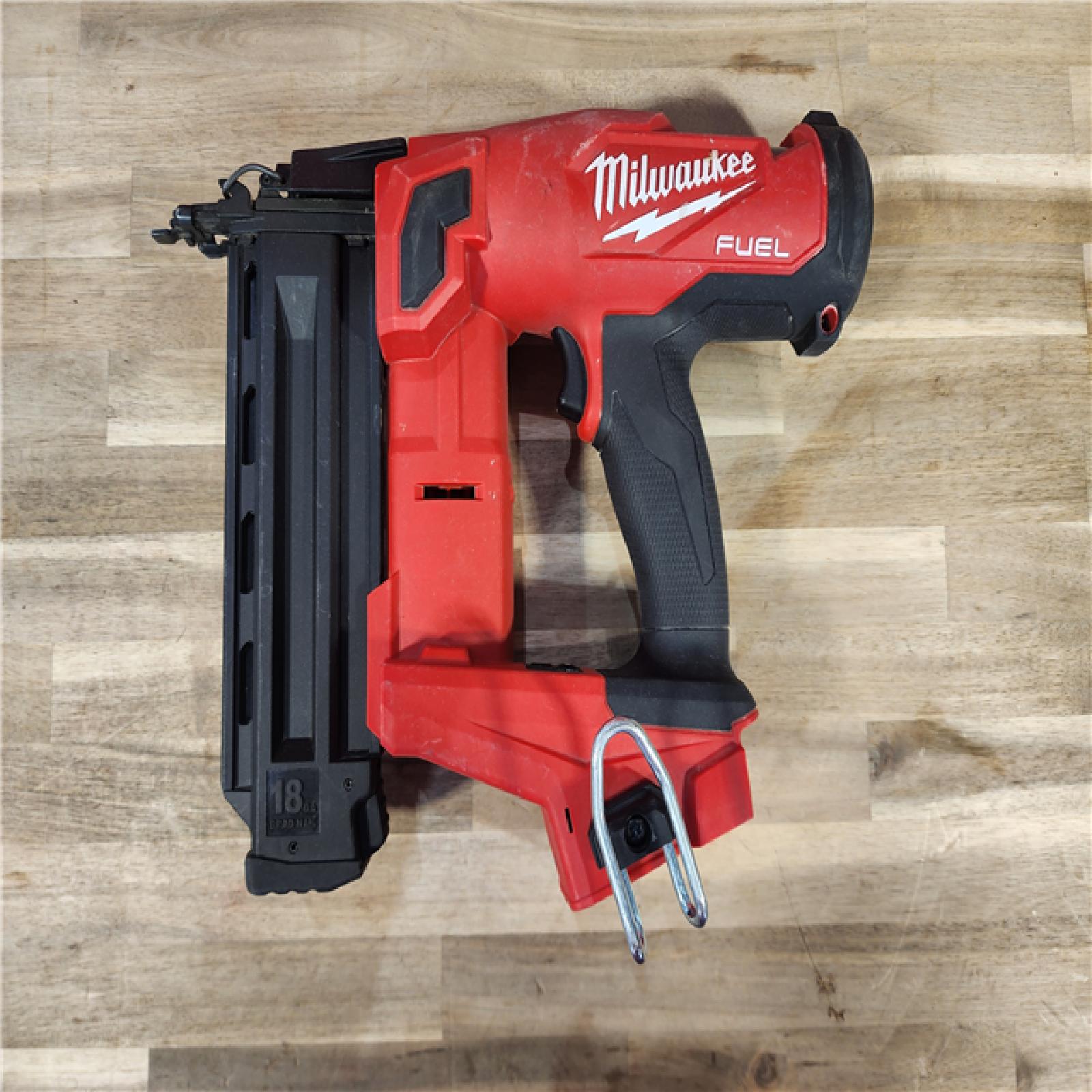 HOUSTON LOCATION - AS-IS Milwaukee M18 Fuel 18V Brushless 18-Gauge Brad Nailer 2746-20 (Bare Tool)