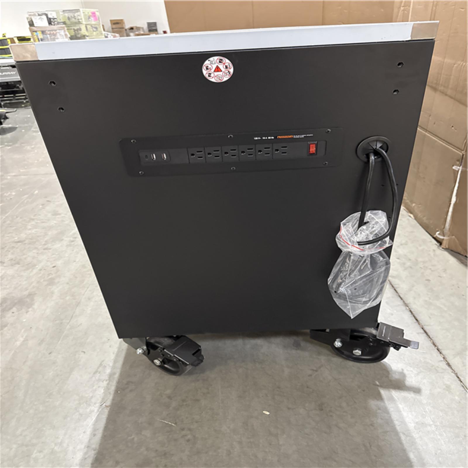 California AS-IS Husky 9-Drawer Mobile Workbench
