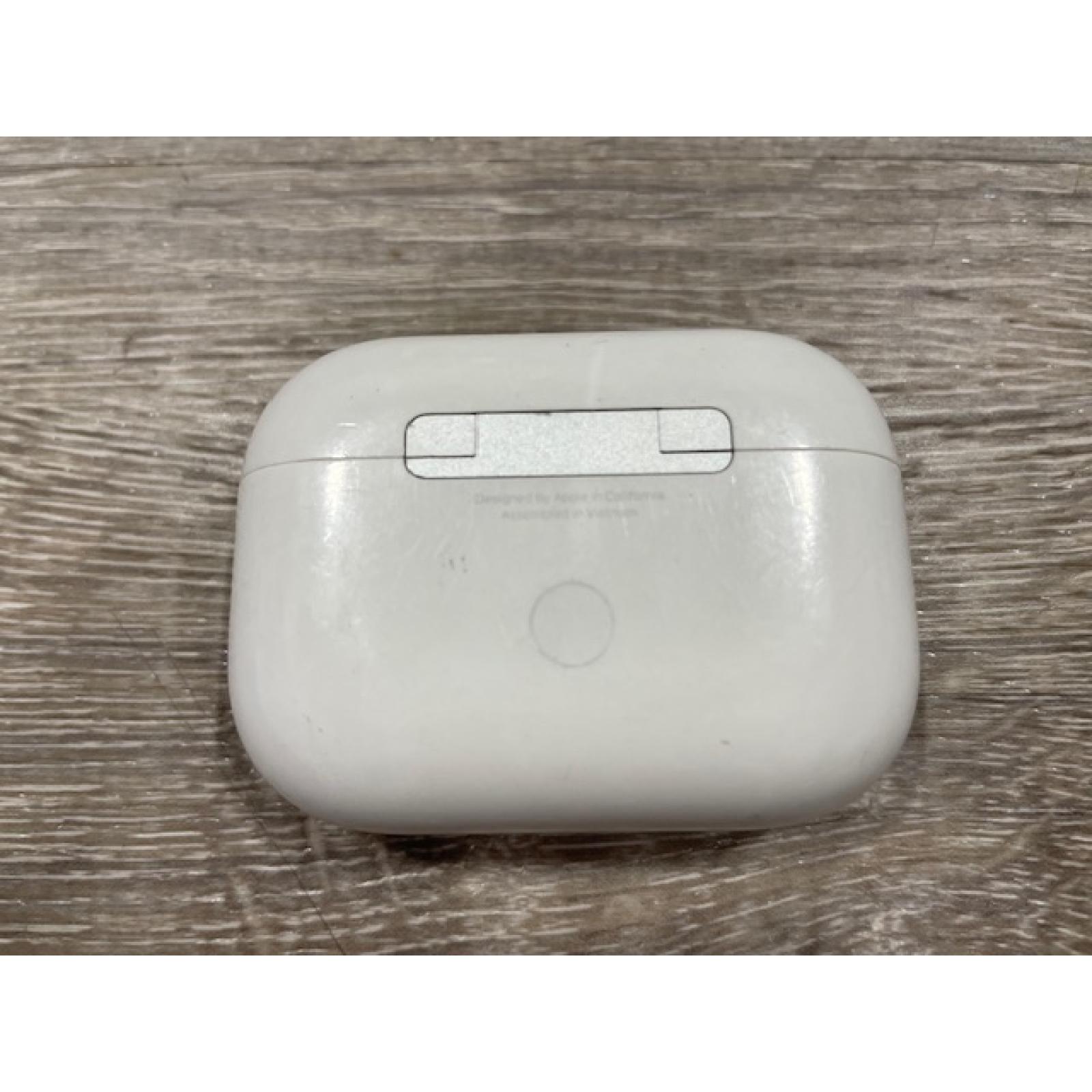 AS-IS Apple AirPods Pro 2 With MagSafe Charging Case (USB-C)