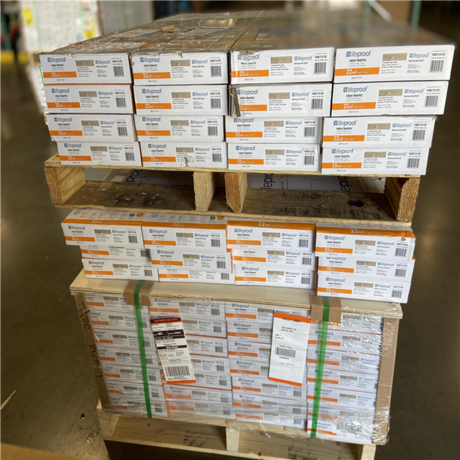 DALLAS LOCATION - Lifeproof Sterling Oak 22 MIL x 8.7 in. W x 48 in. L Click Lock Waterproof Luxury Vinyl Plank Flooring (20.1 sqft/case) - 56 CASES