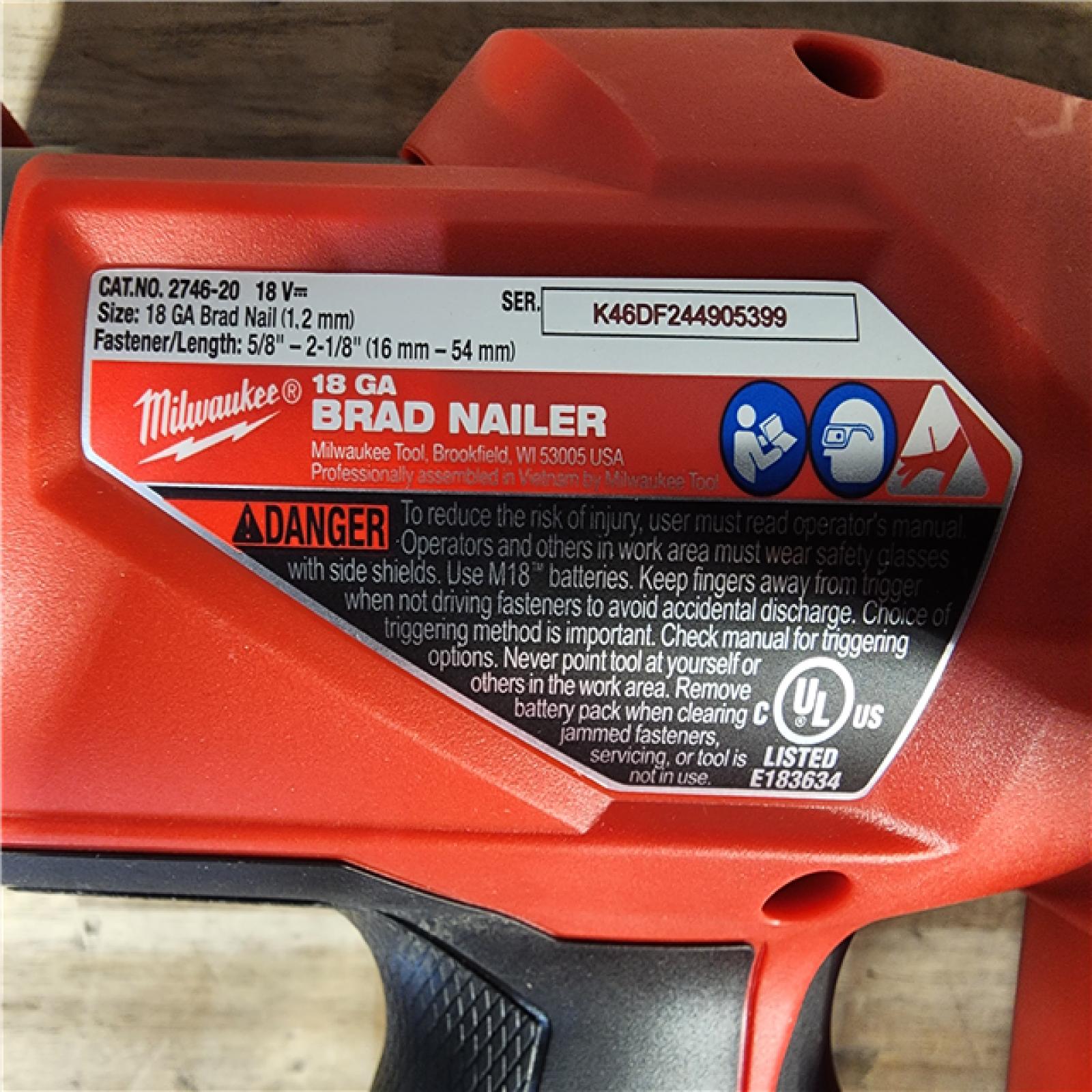 HOUSTON LOCATION - AS-IS Milwaukee M18 Fuel 18V Brushless 18-Gauge Brad Nailer 2746-20 (Bare Tool)