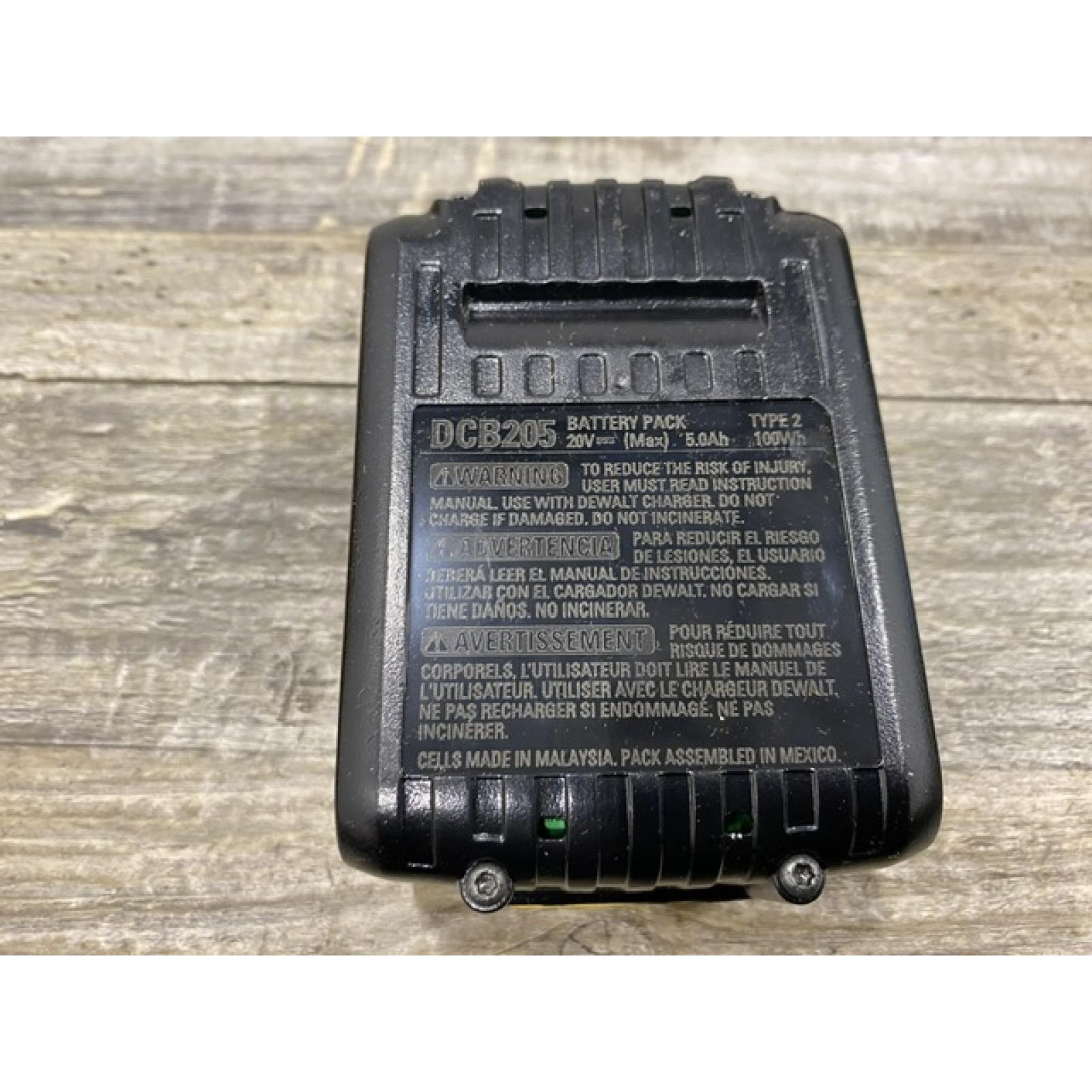 AS-IS DEWALT 20-Volt Maximum XR 5.0 Ah Battery Pack and Charger Kit