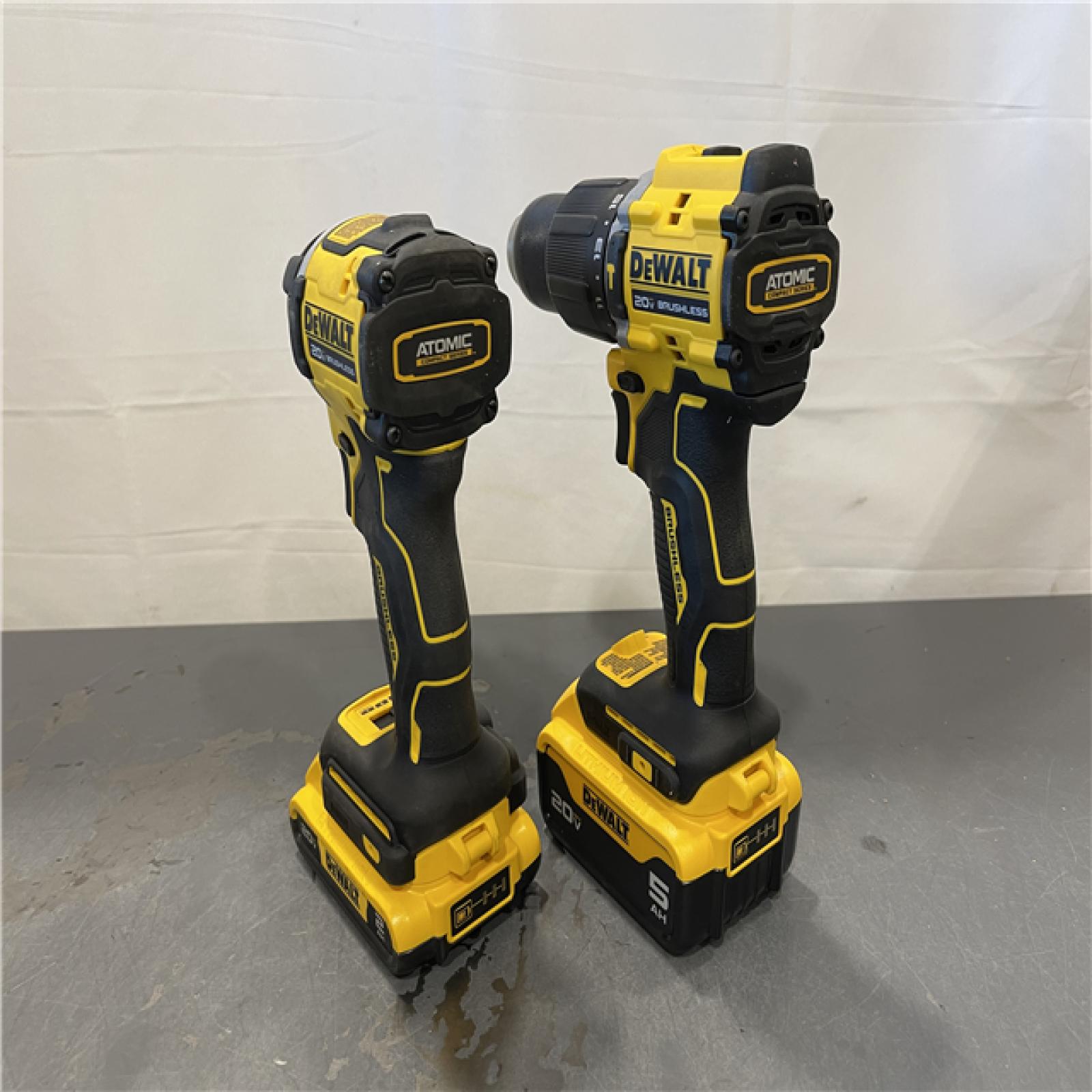 AS-IS - DEWALT ATOMIC 20-Volt Lithium-Ion Cordless 2-Tool Combo Kit
