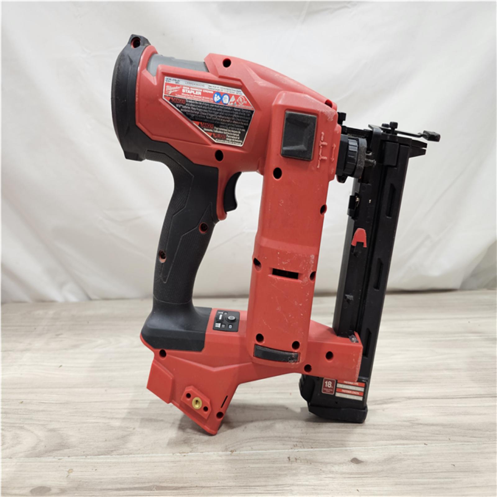 AS-IS Milwaukee FUEL 18-Volt Lithium-Ion Brushless Cordless 18-Gauge 1/4 in. Narrow Crown Stapler (Tool-Only)