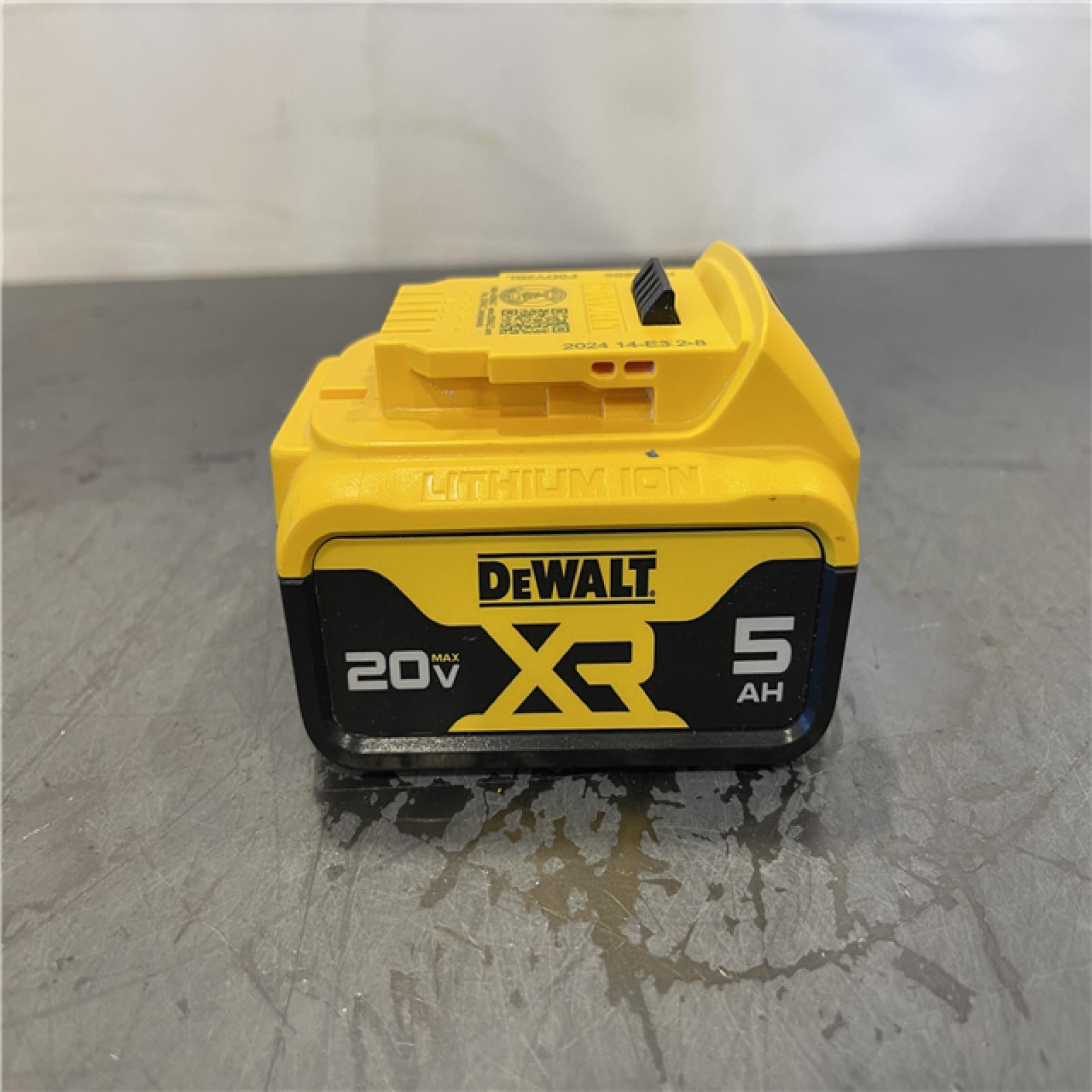 AS-IS - DEWALT 20-Volt Maximum XR 5.0 Ah Battery Pack and Charger
