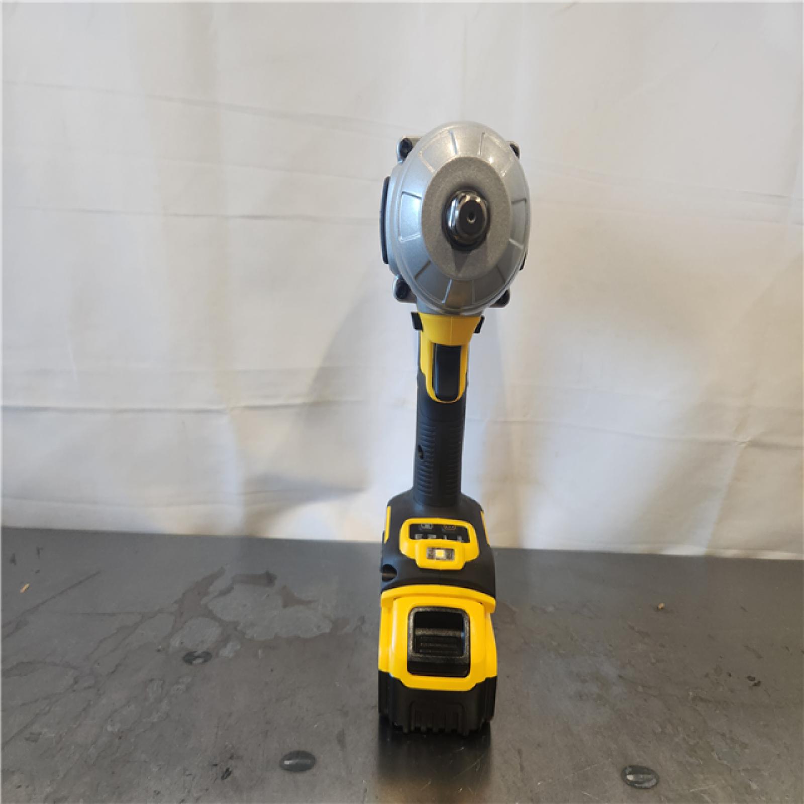 AS-IS- DEWALT 20V MAX Lithium-Ion Cordless 1/2 in. Impact Wrench Kit