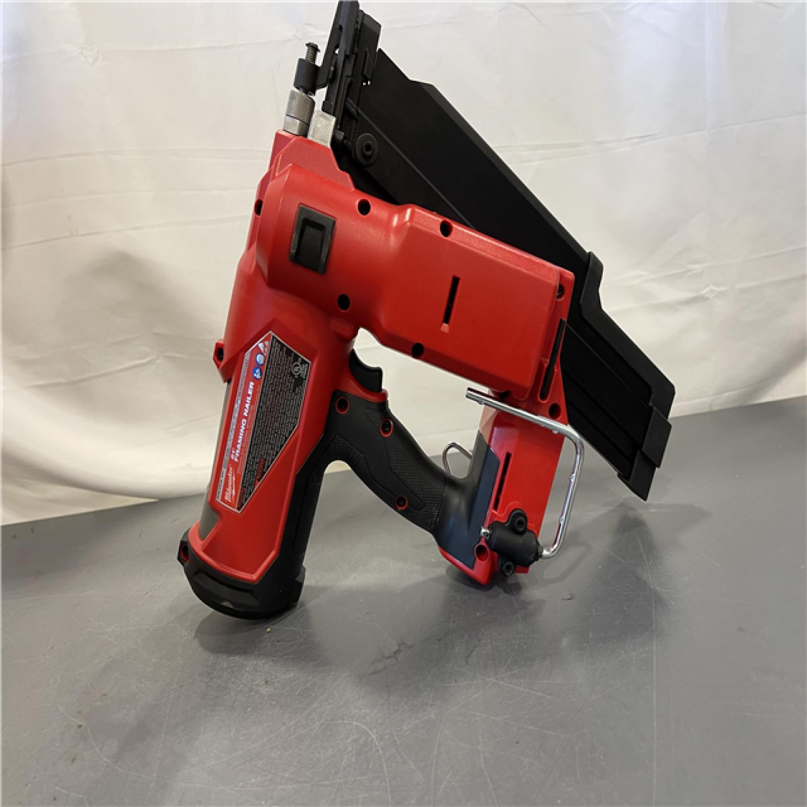 AS-IS - Milwaukee M18 FUEL 3-1/2 in.18-Volt 21-Degree Lithium-Ion Brushless Cordless Framing Nailer