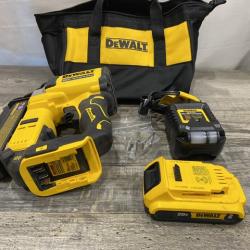 AS-IS DEWALT ATOMIC 20V MAX Lithium Ion Cordless 23 Gauge Pin Nailer Kit