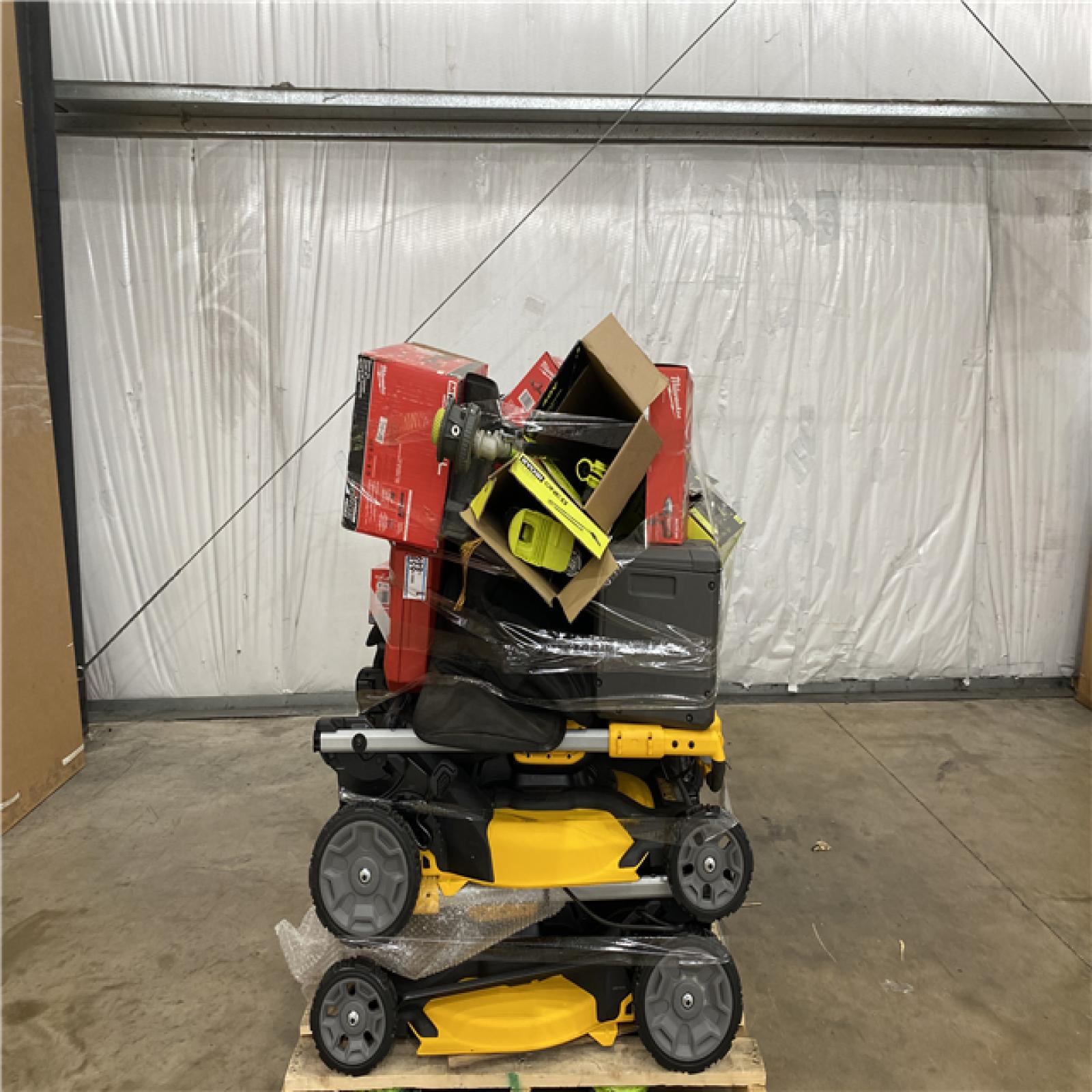 Houston Location AS IS - Tool Pallet