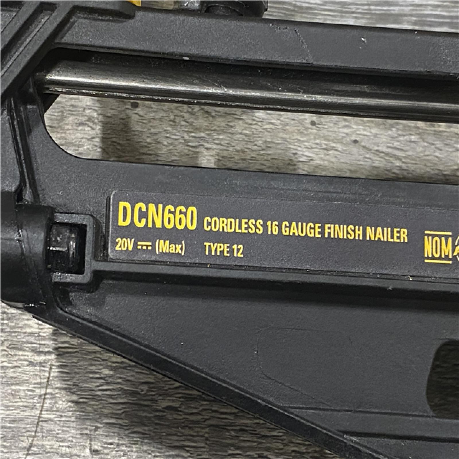 AS-IS DEWALT 20V MAX XR 16-Gauge Electric Cordless Angled Finishing Nailer Kit