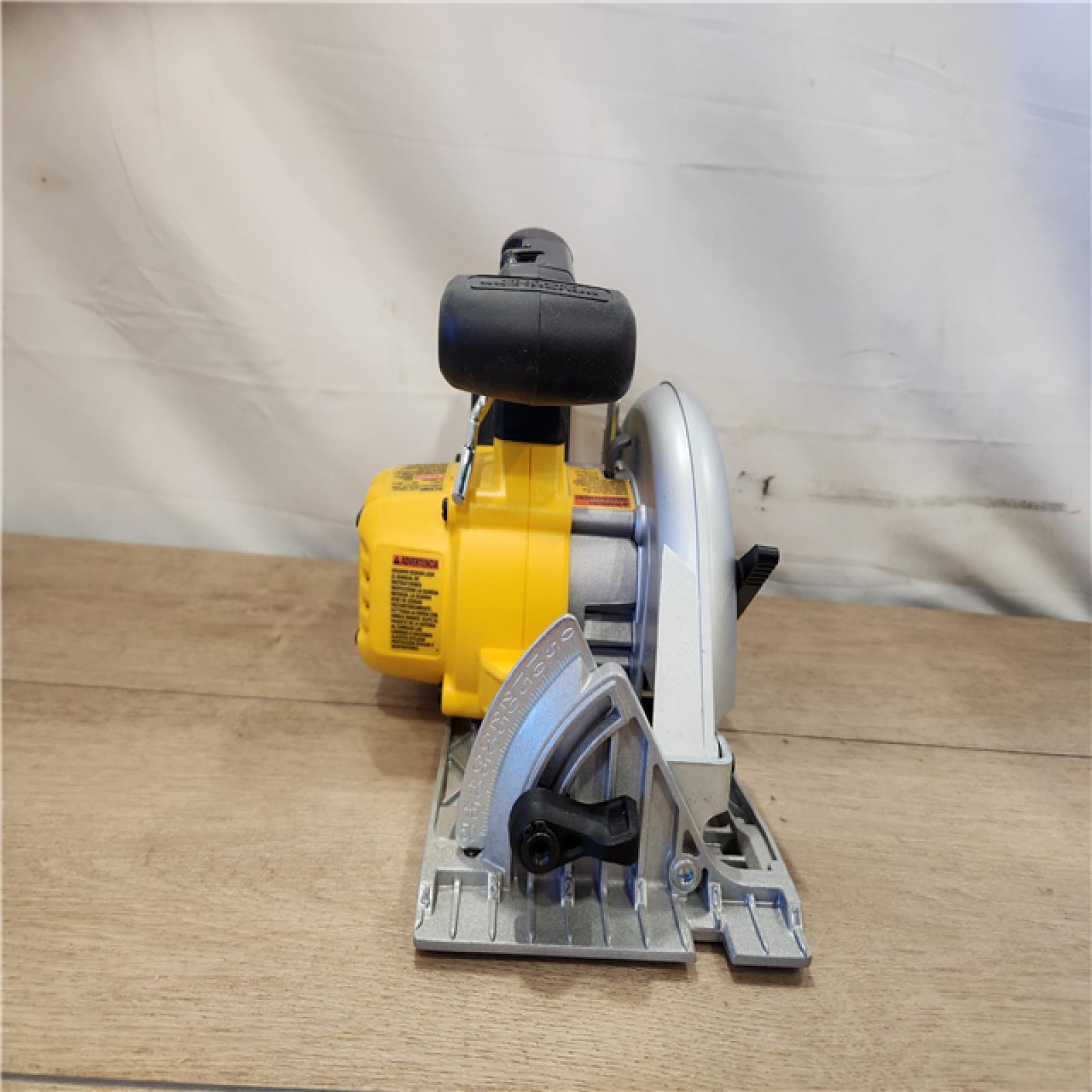 AS-IS- DeWALT 20V Max Brushless 6.5   Cordless Circular Saw