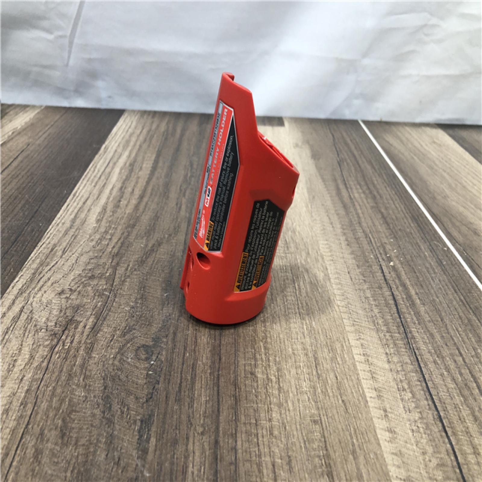 AS-IS Milwaukee Men's Large 12V Lithium-Ion Cordless AXIS Black Heated Vest (Vest Only)