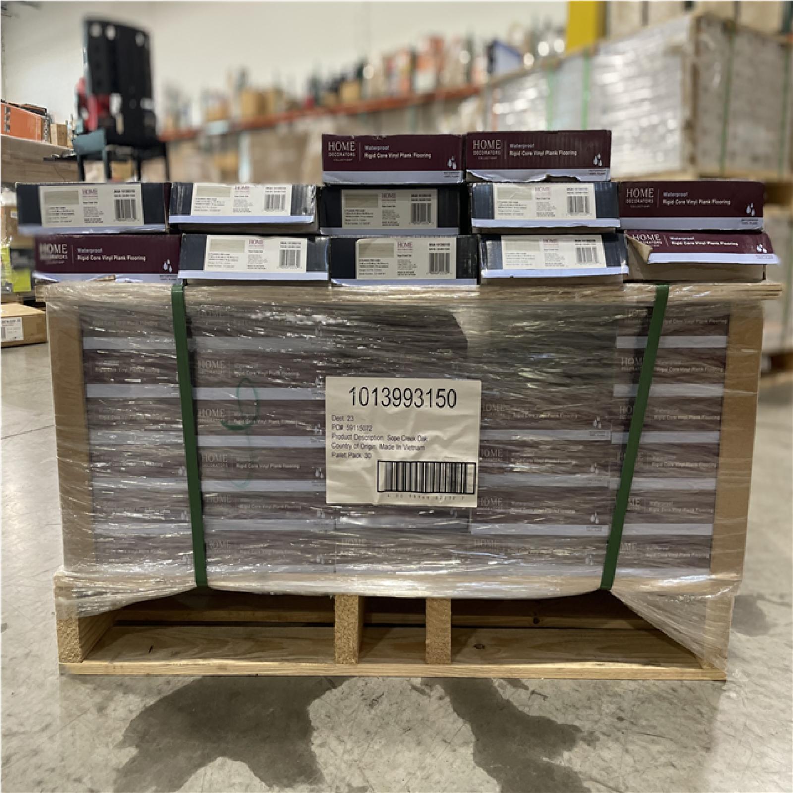 DALLAS LOCATION- AS-IS HOME DECORATORS COLLECTION Sope Creek Oak 20 MIL x 7.1 in. W x 48 in. L Click Lock Waterproof Luxury Vinyl Plank Flooring (18.8 sqft/case) (39 CASES)