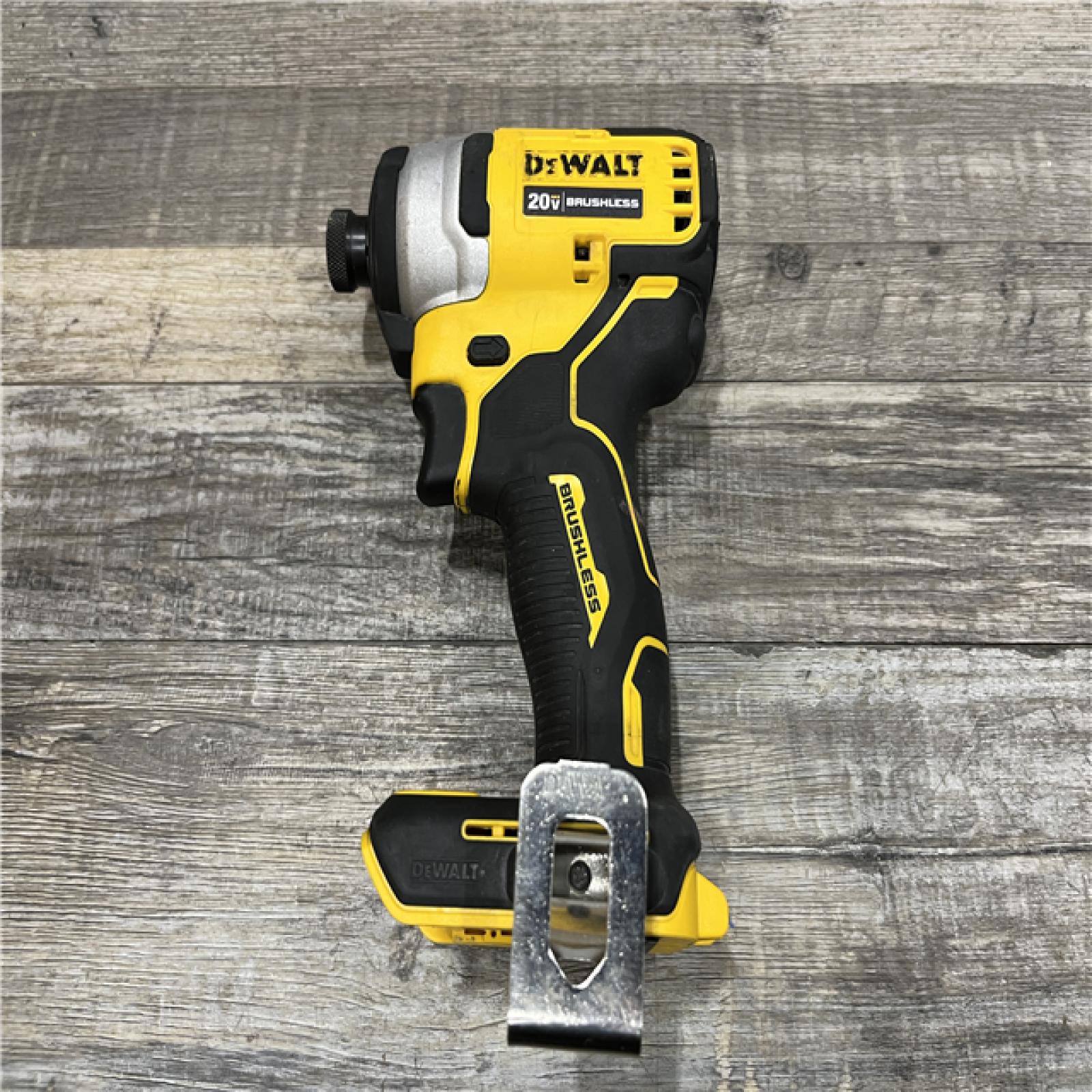 AS-IS DEWALT Atomic 20V Max Lithium-Ion Brushless Cordless Compact 1/4 in. Impact Driver Kit