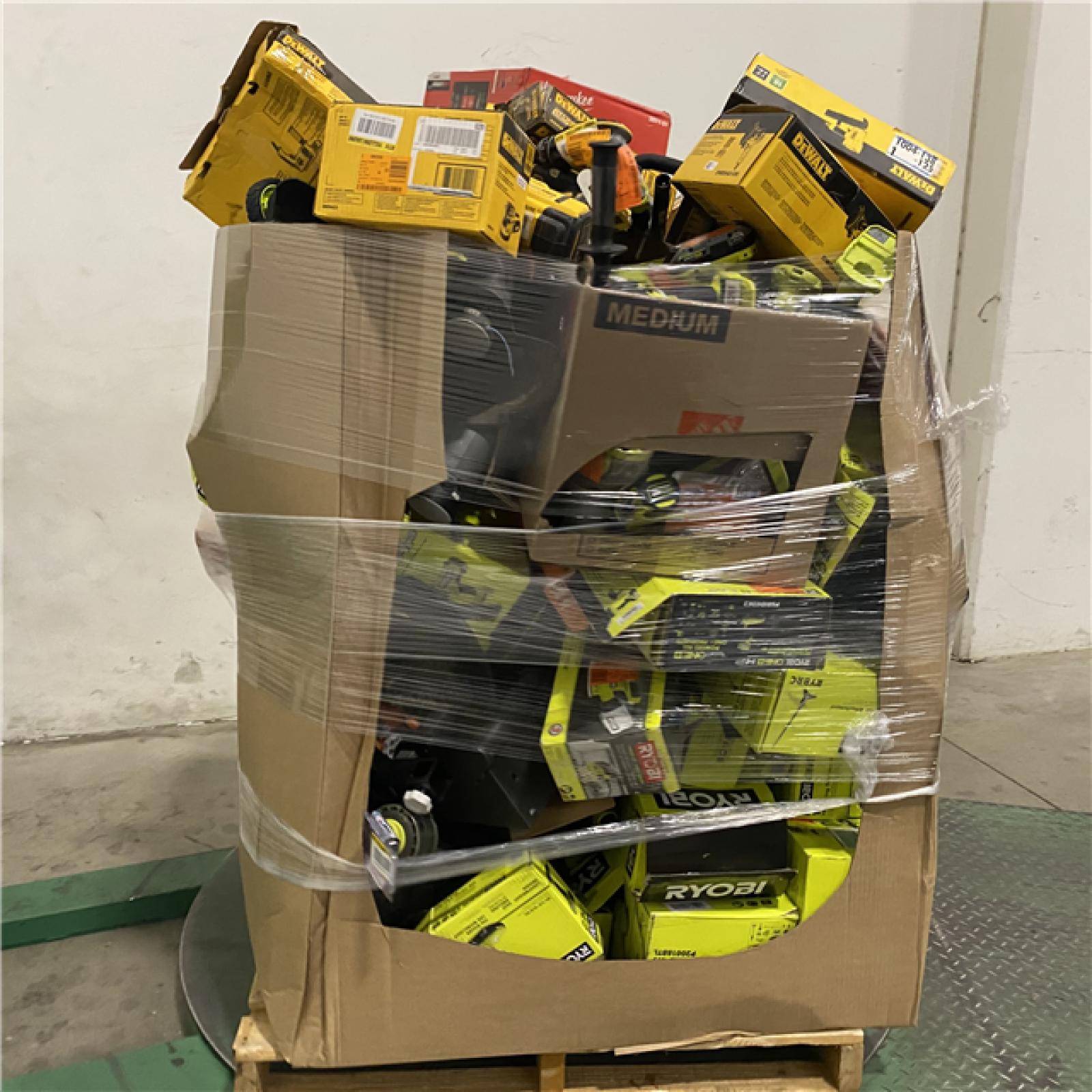 Dallas Location - As-Is Tool Pallet