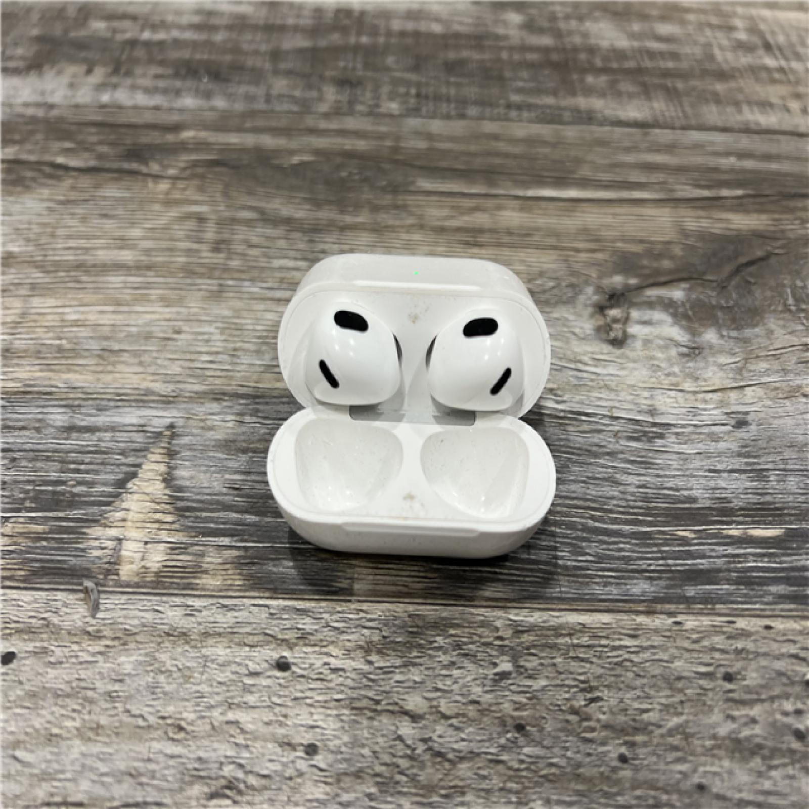 AS-IS AirPods (3rd Generation) with Lightning Charging Case