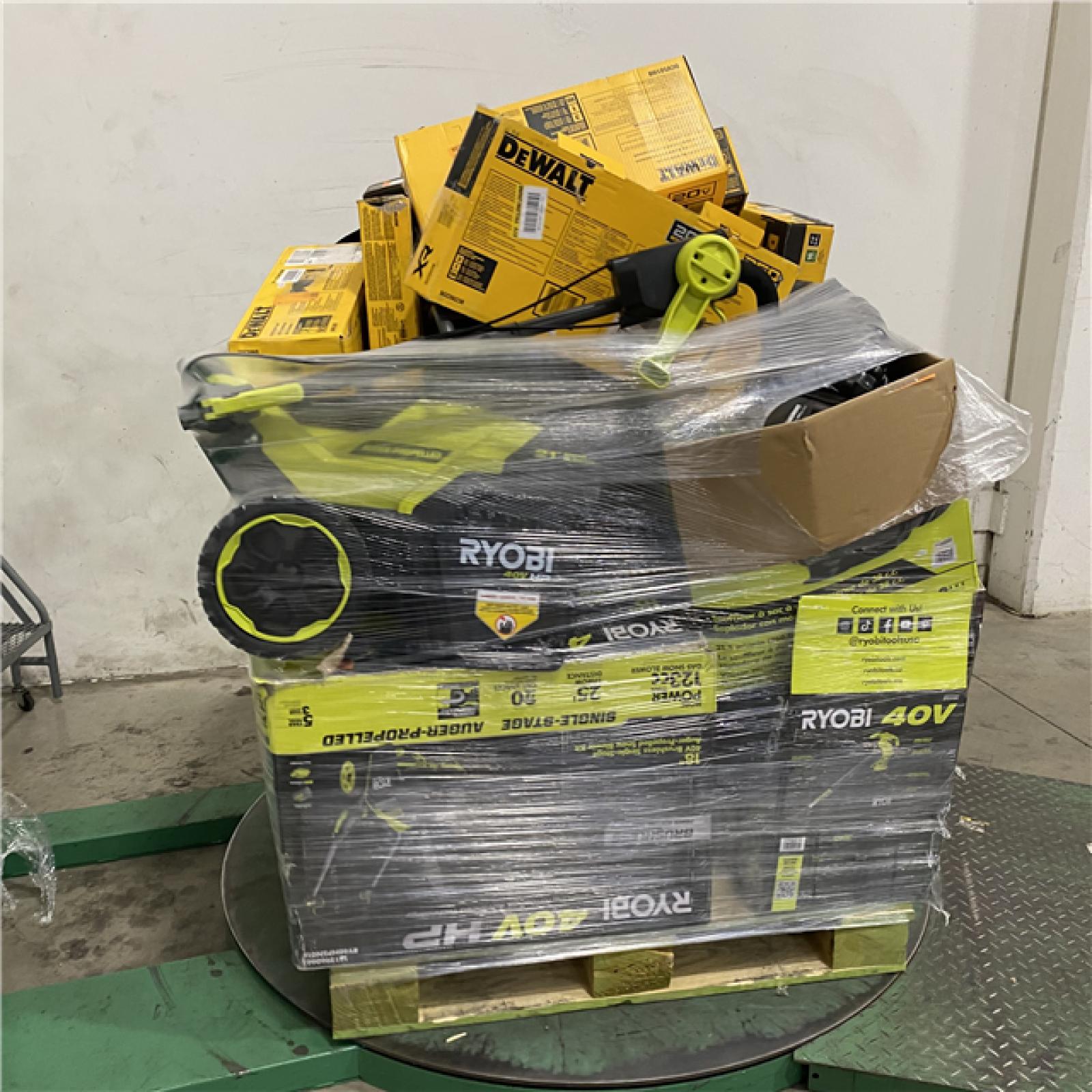 Dallas Location - As-Is Tool Pallet