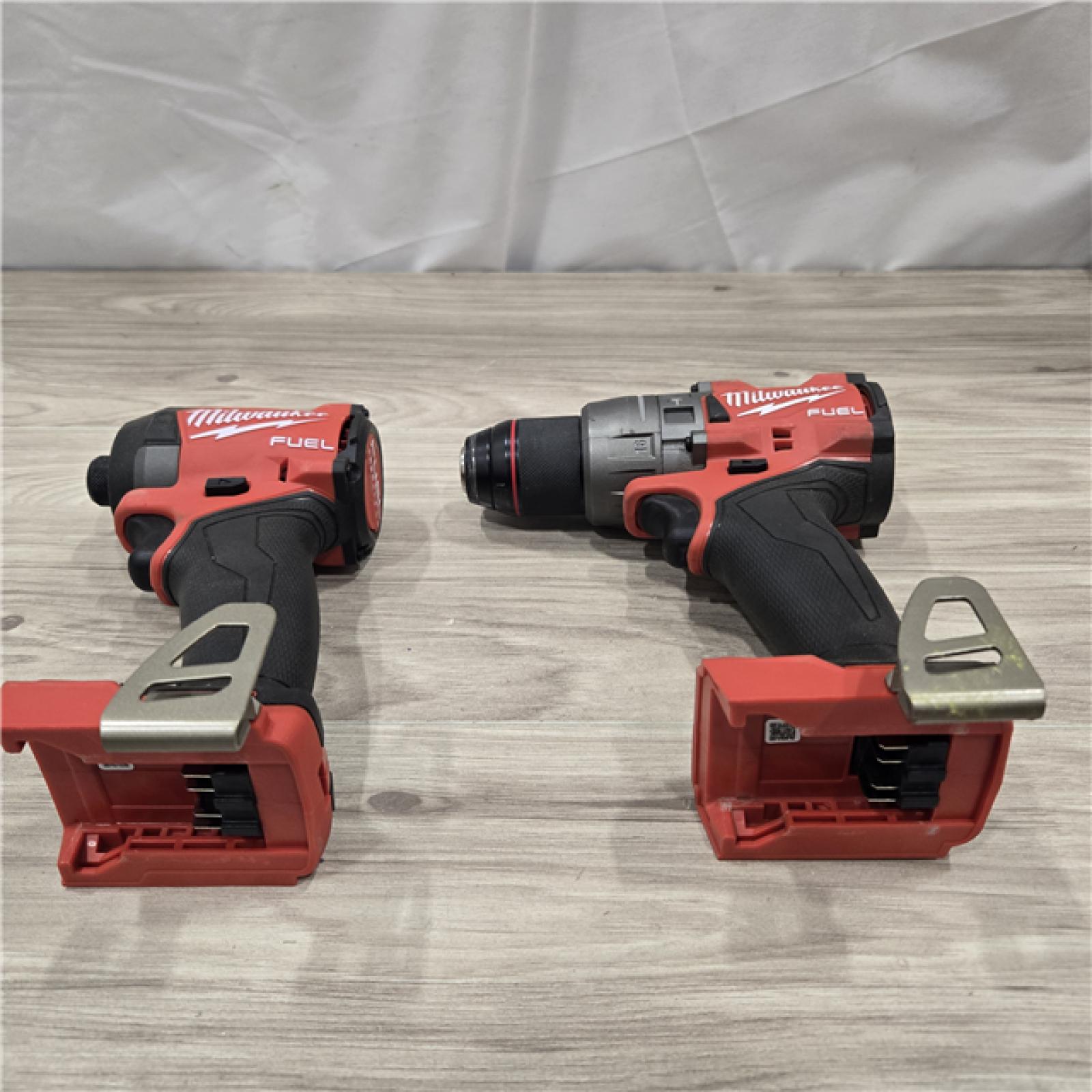 MILWAUKEE FUEL 18V Cordless Hammer Drill and Impact Driver Combo Kit