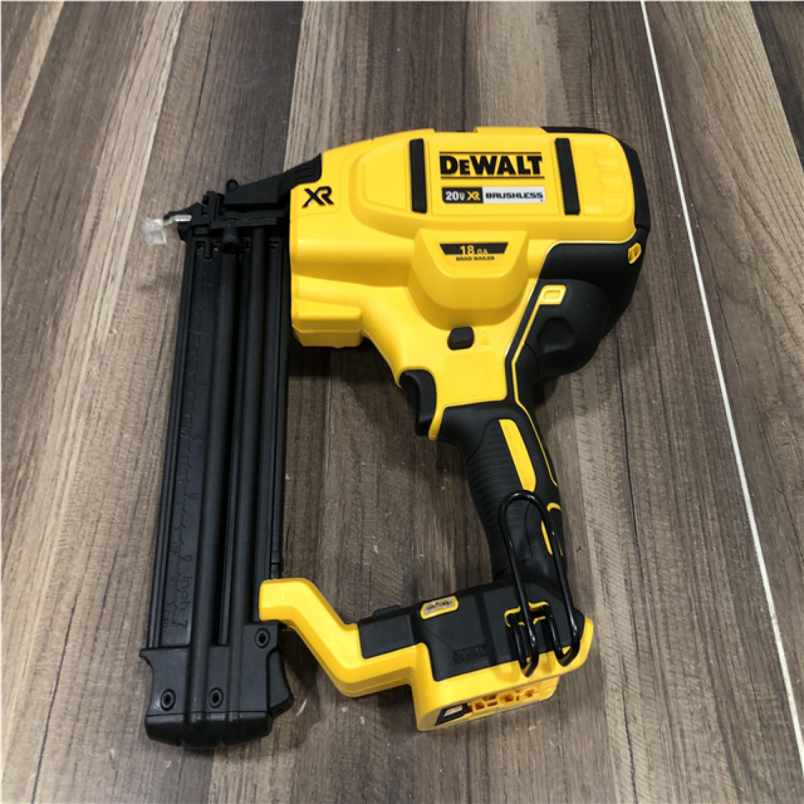 AS-IS DEWALT 20V MAX XR Lithium-Ion 2-1/8 in. 18-Gauge Electric Cordless Brad Nailer Kit