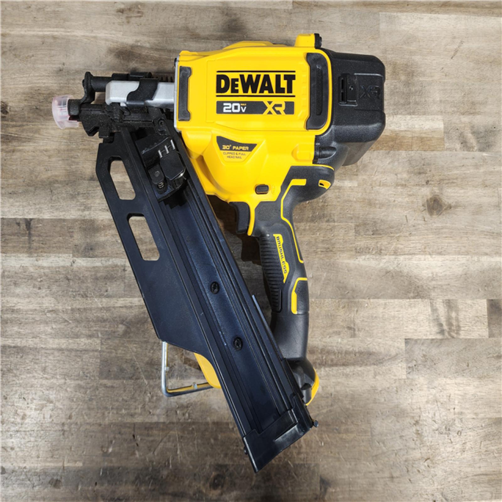HOUSTON LOCATION - AS-IS DEWALT 20-Volt 30° Cordless Framing Nailer (Tool-Only)