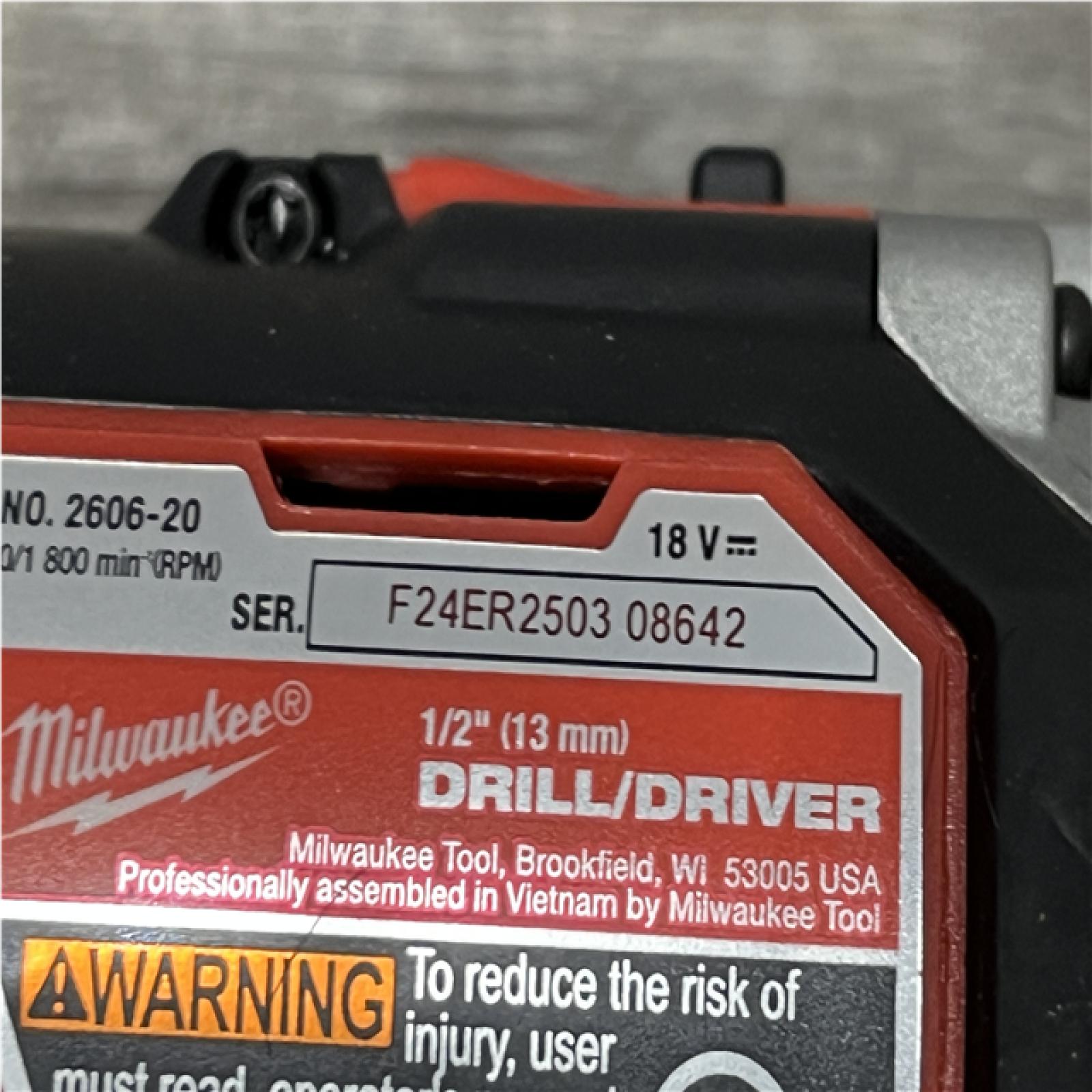 AS-IS Milwaukee 18V Lithium-Ion Cordless Drill Driver/Impact Driver Combo Kit