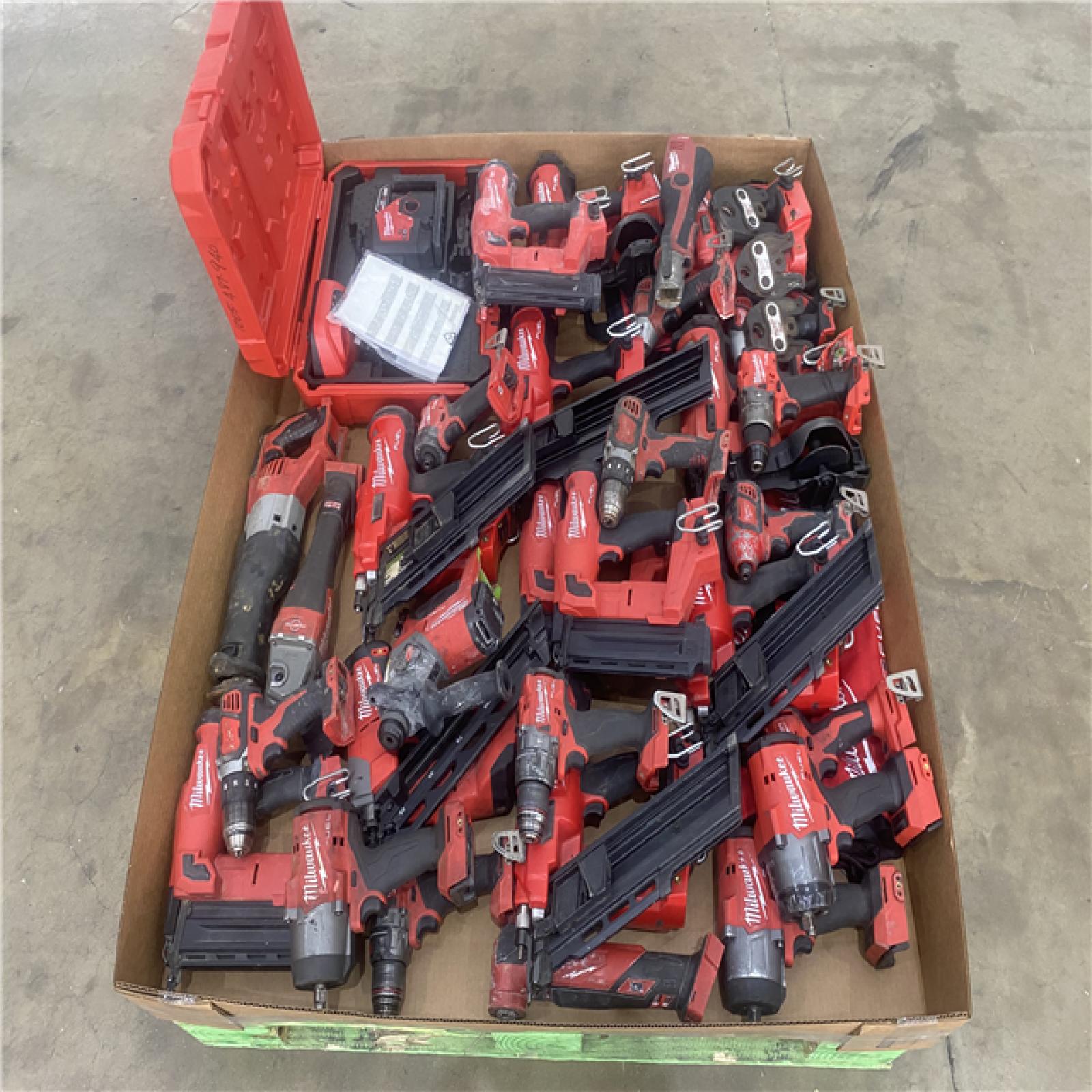 Houston Location AS IS - Tool Pallet
