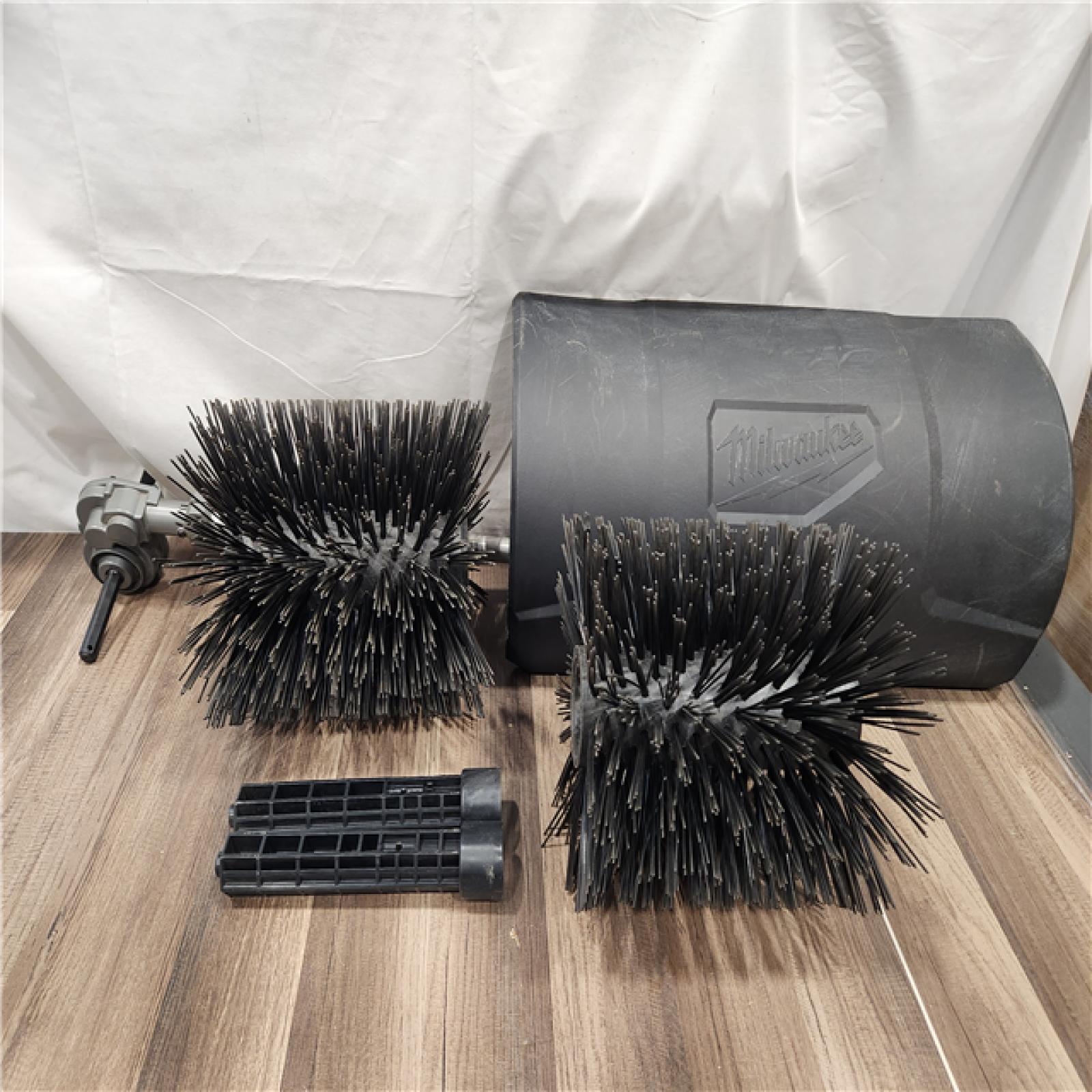 AS-IS- Milwaukee M18 FUEL Quik-Lok Professional Grade 48.75 in. L Brush Attachment