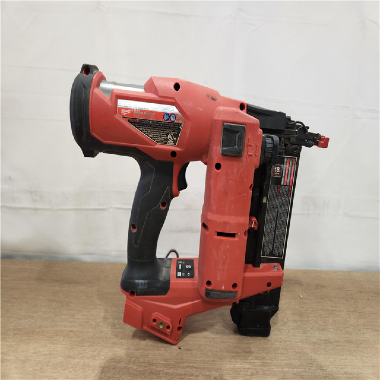 AS-IS- Milwaukee M18 FUEL 18 Gauge Brad Nailer