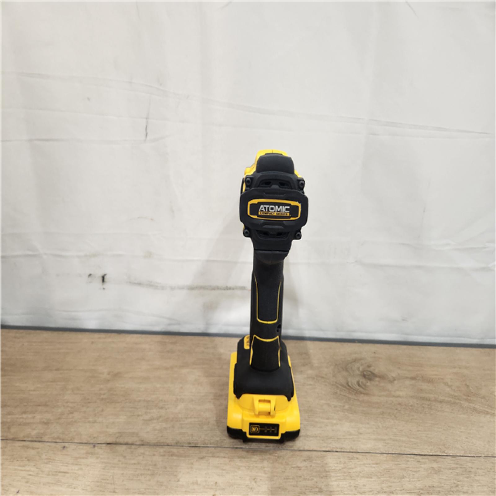 AS-IS- DEWALT DCD794D1 20V  Cordless.5 in Drill Driver  2 Ah