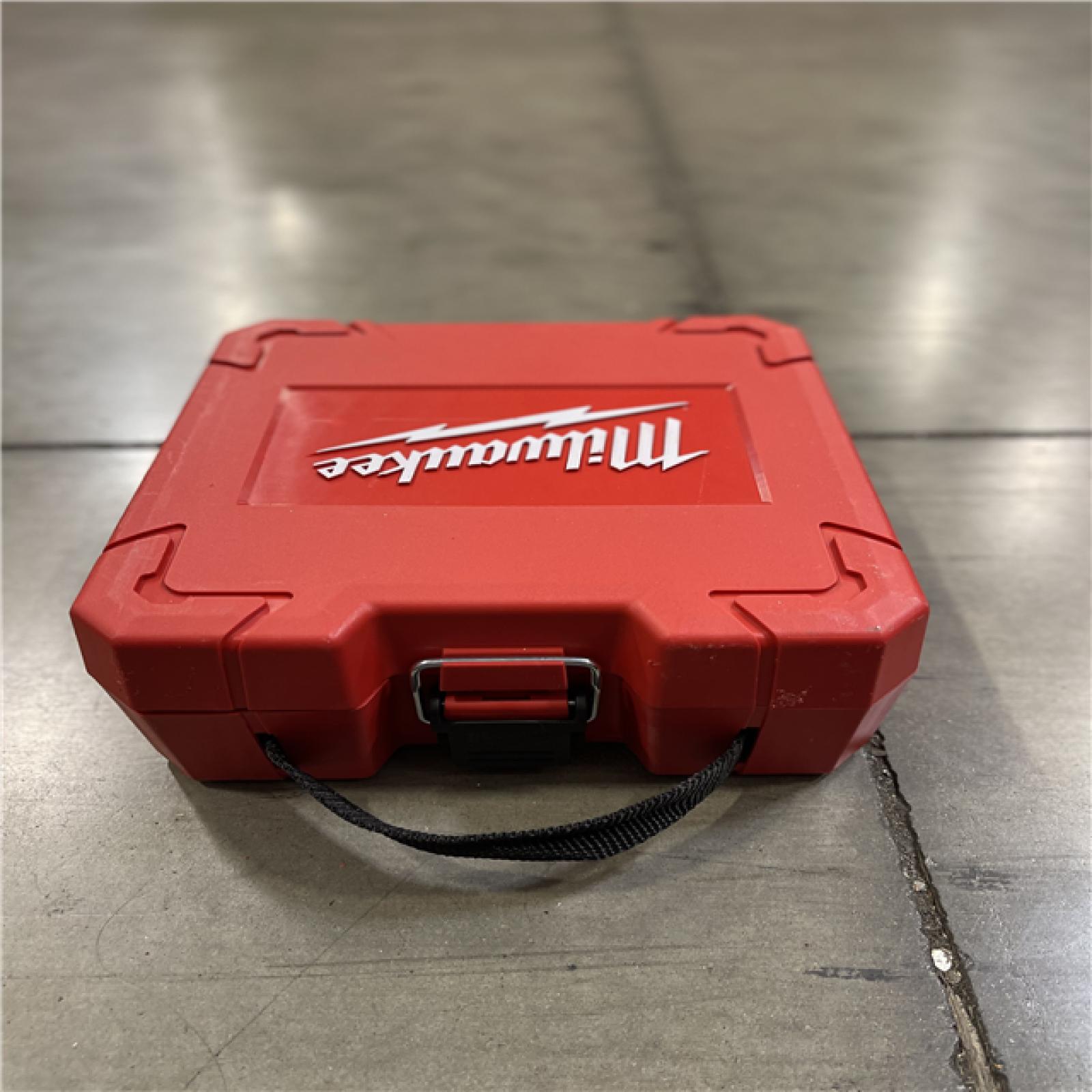 DALLAS LOCATION- AS-IS Milwaukee Hole Dozer General Purpose Bi-Metal Hole Saw Set