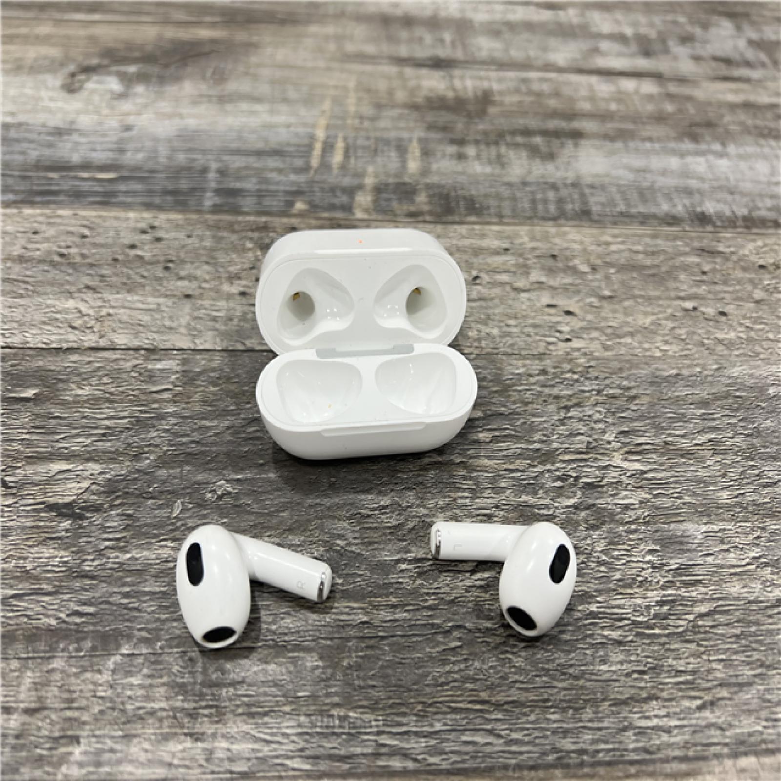 AS-IS AirPods (3rd Generation) with Lightning Charging Case