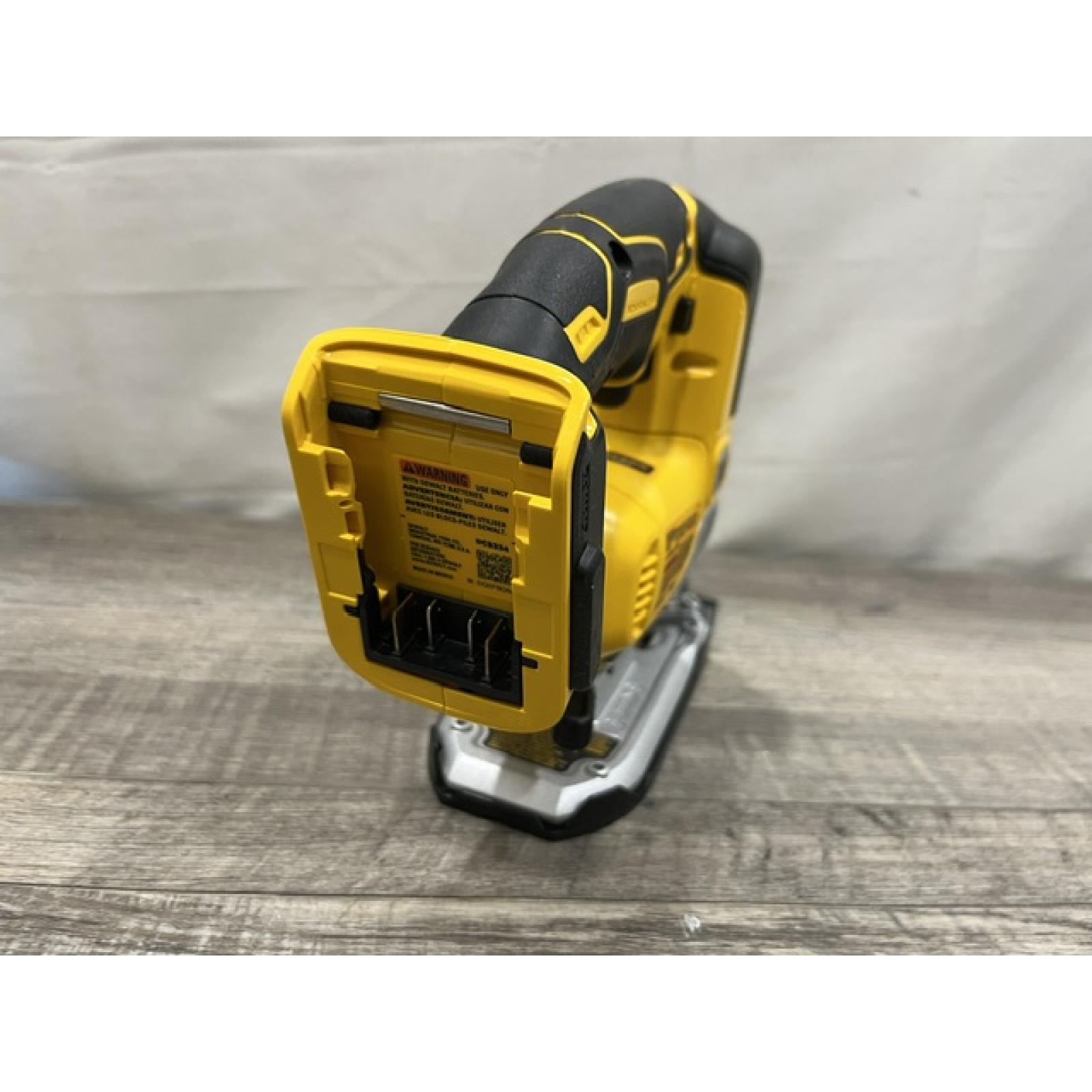AS-IS DEWALT 20V MAX XR Cordless Brushless Jigsaw (Tool Only)