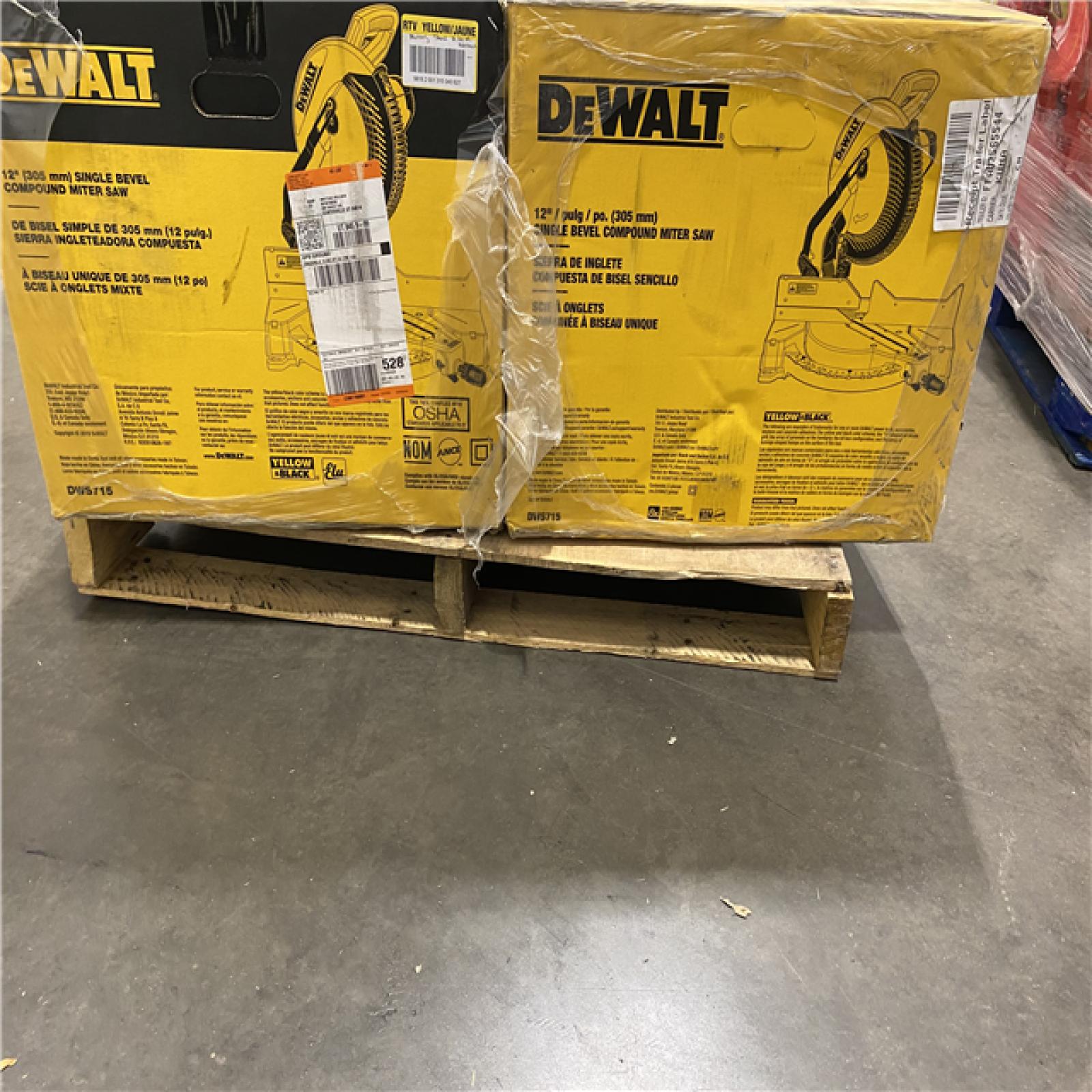 Dallas Location - NEW- DEWALT 15 Amp Corded 12 in. Single Bevel Compound Miter Saw(Lot Of 2)