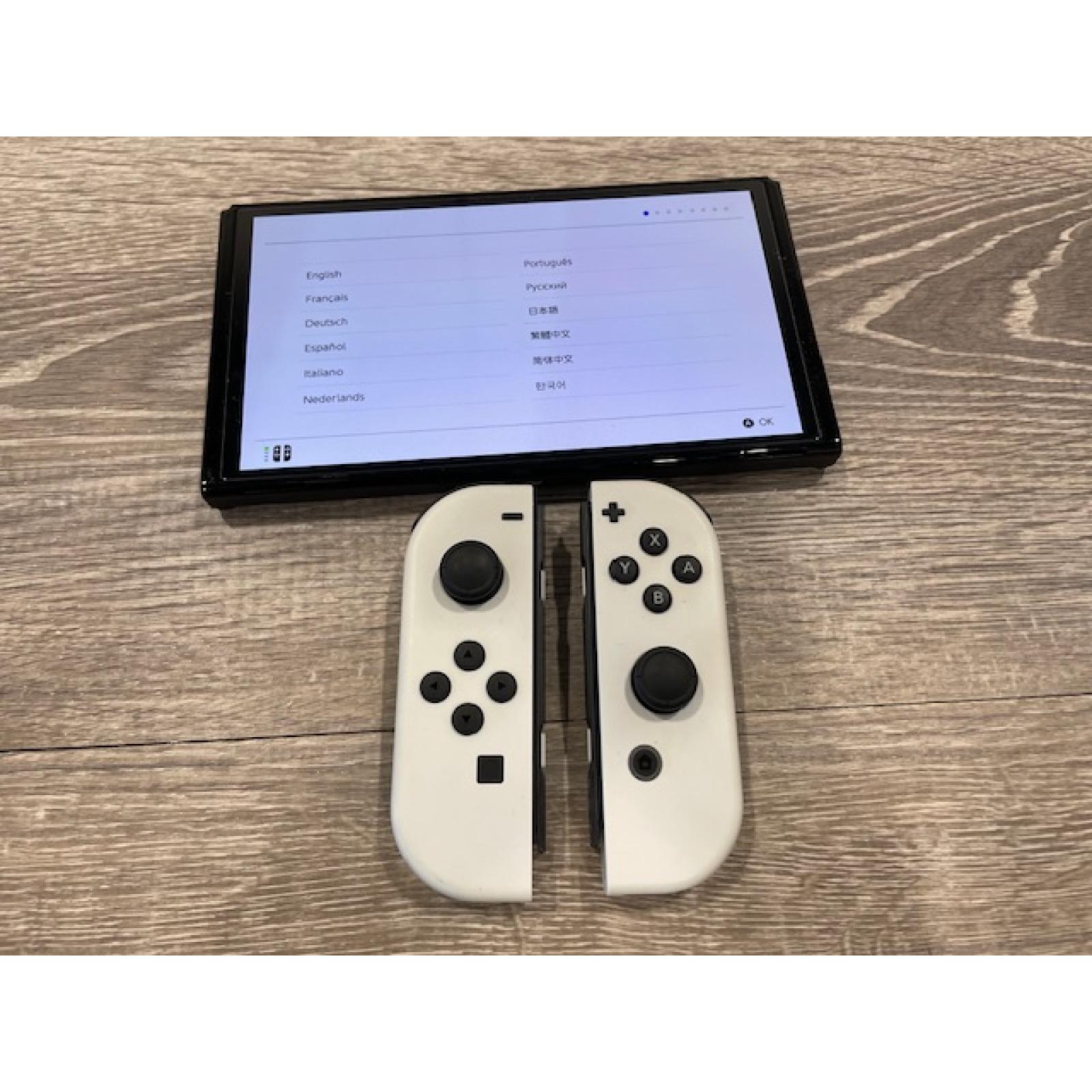 AS-IS Nintendo Switch OLED - Game console