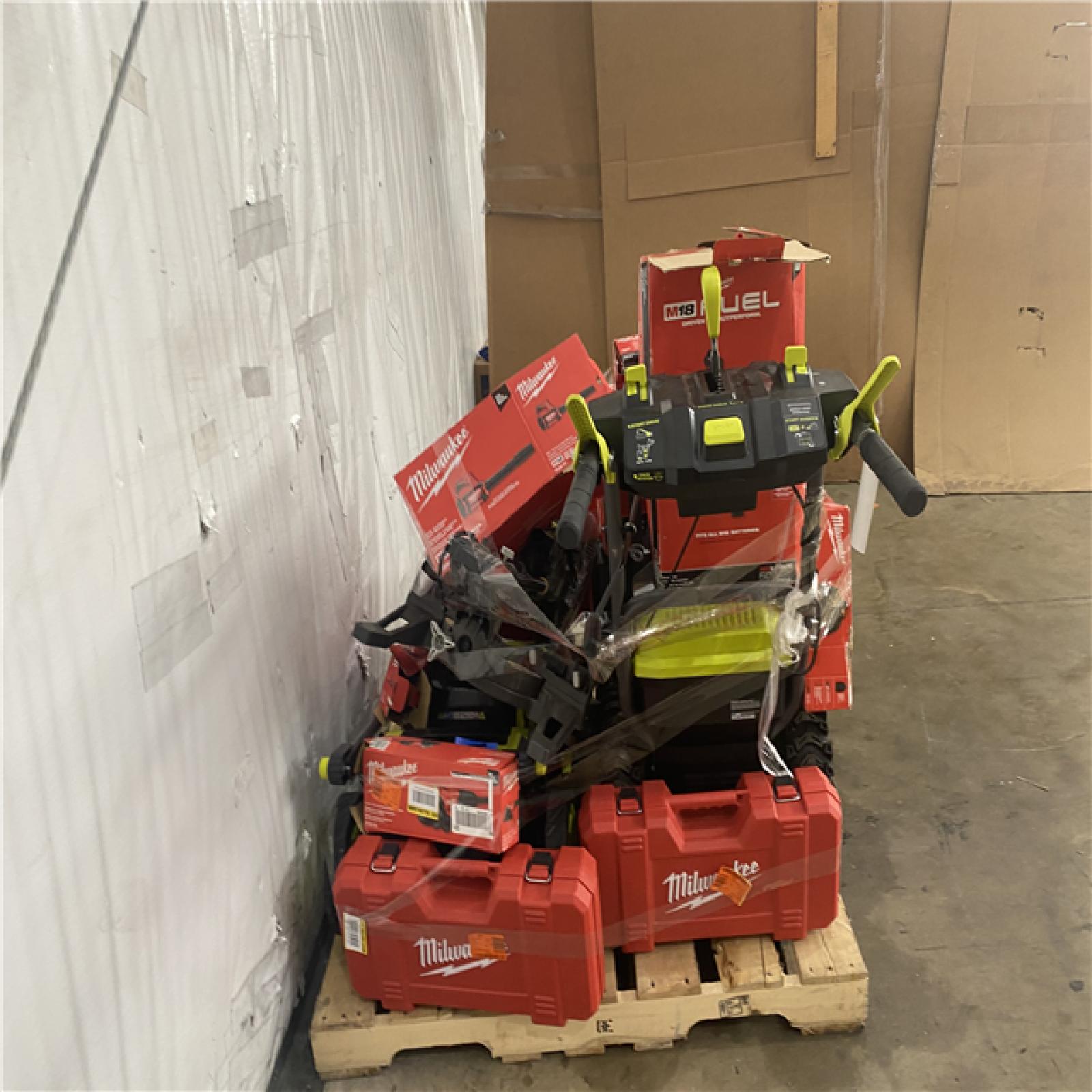 Houston Location AS IS - Tool Pallet