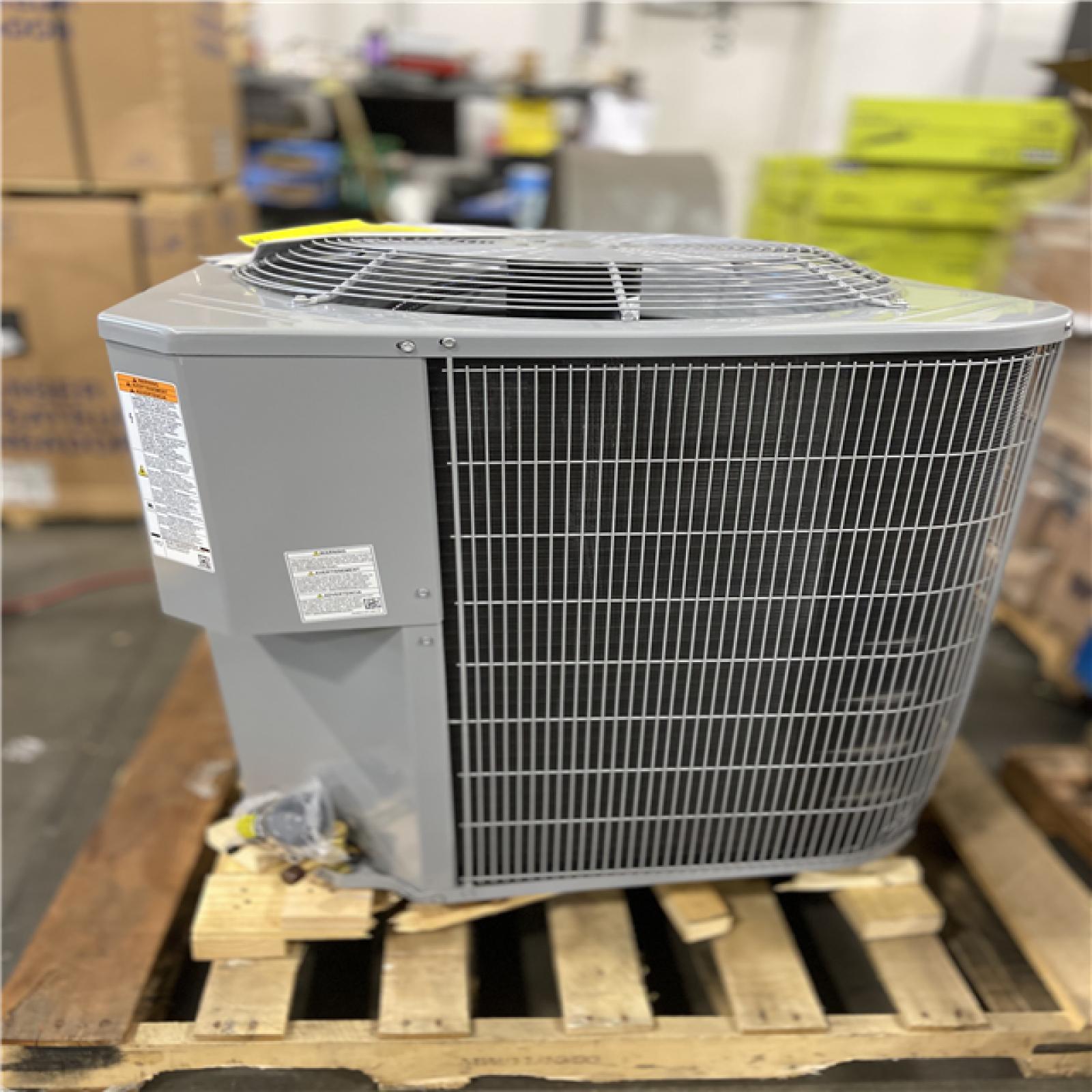 DALLAS LOCATION - Smartcomfort® by Carrier 1.5 Ton 14.3 Seer2 Heat Pump
