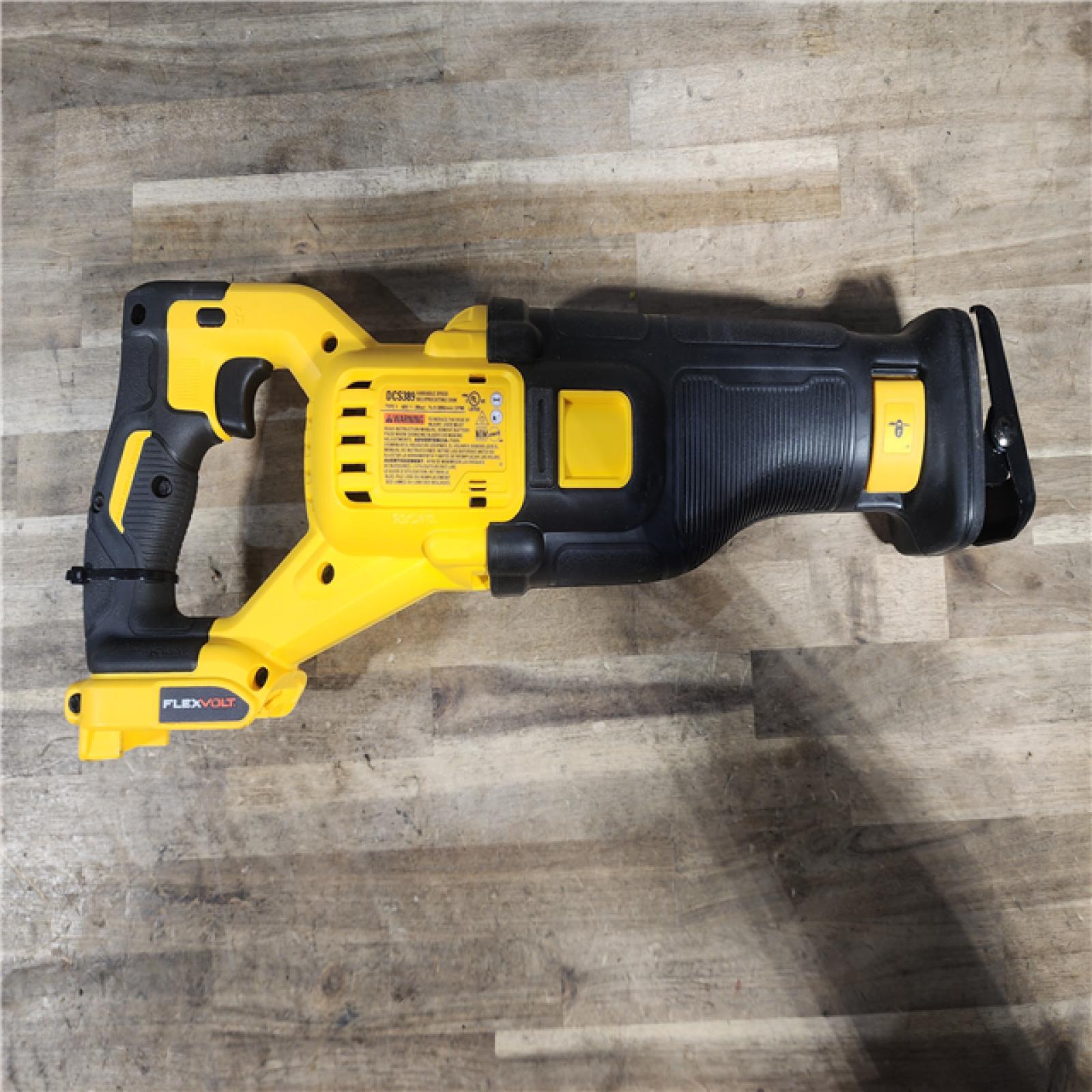 HOUSTON LOCATION - AS-IS FLEXVOLT 60V MAX Cordless Brushless Reciprocating Saw Kit with (1) FLEXVOLT 9.0Ah Battery