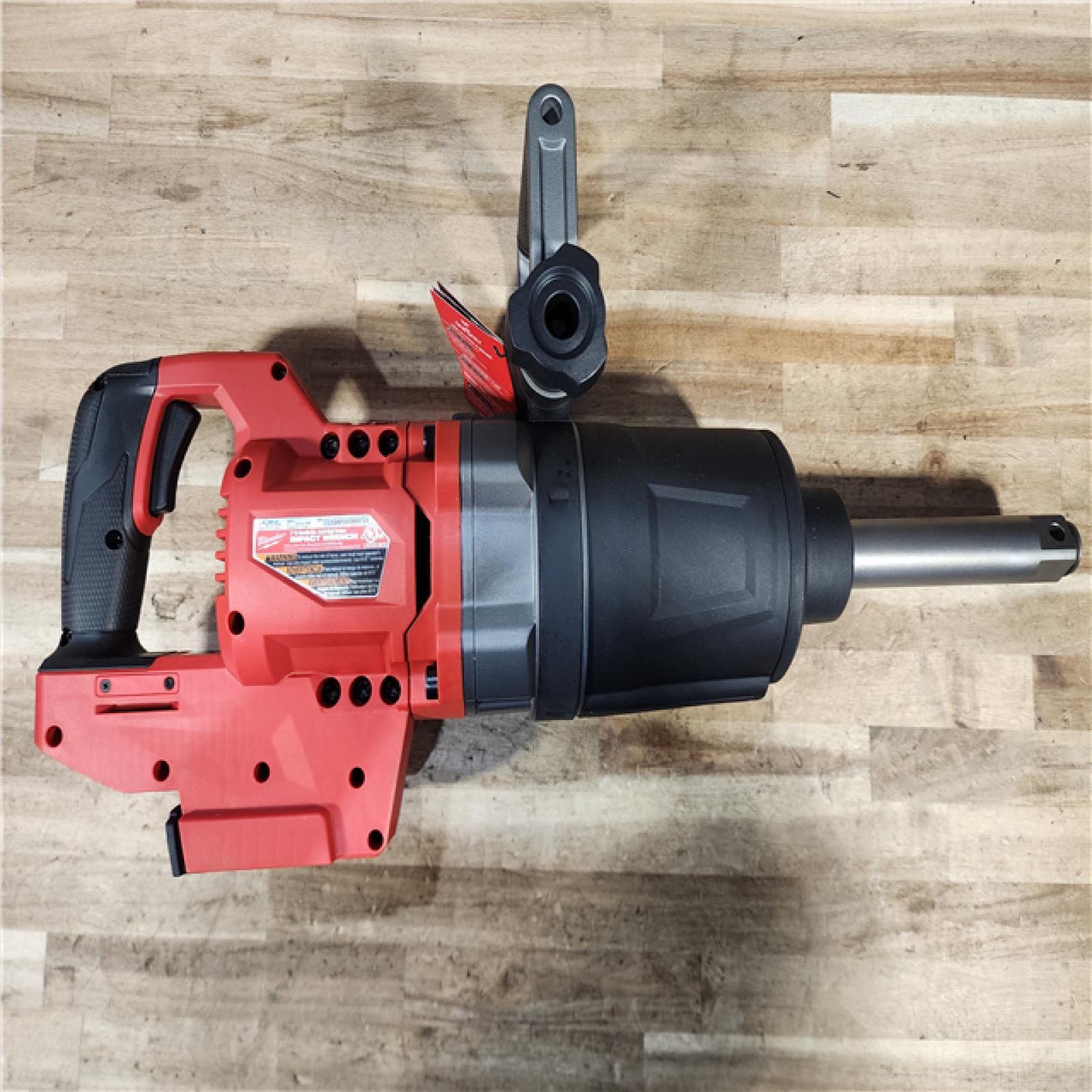 HOUSTON LOCATION - AS-IS (APPEARS LIKE NEW) Milwaukee FUEL 18V Lithium-Ion Brushless Cordless 1 in. Impact Wrench Extended Reach D-Handle Kit