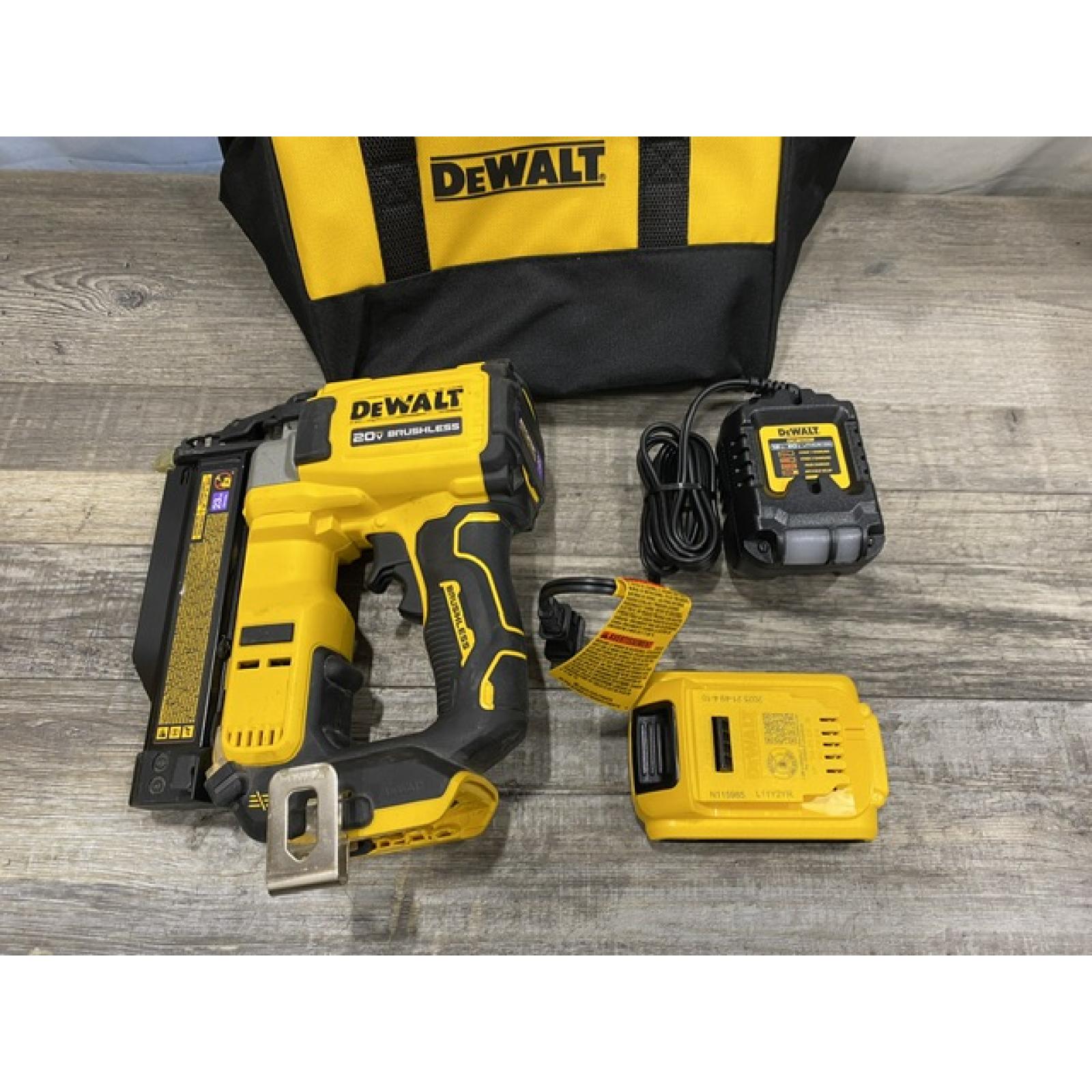 AS-IS DEWALT ATOMIC 20V MAX Lithium Ion Cordless 23 Gauge Pin Nailer Kit